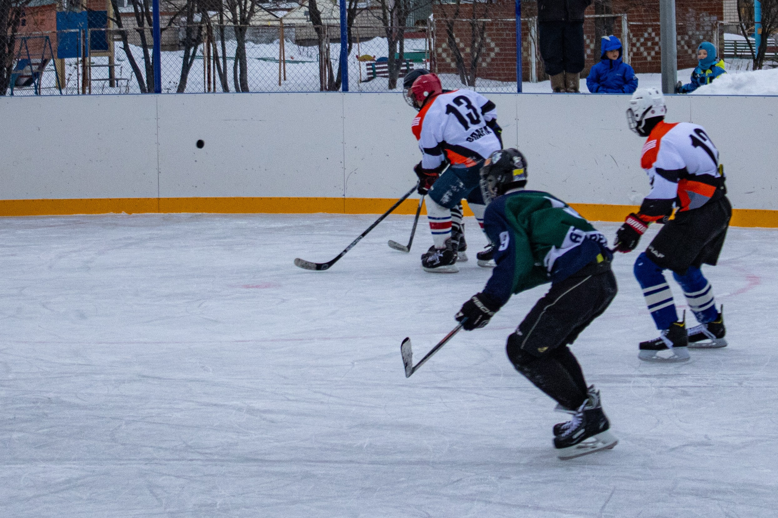 Хоккей г.п Атиг-г.Нижние Серги