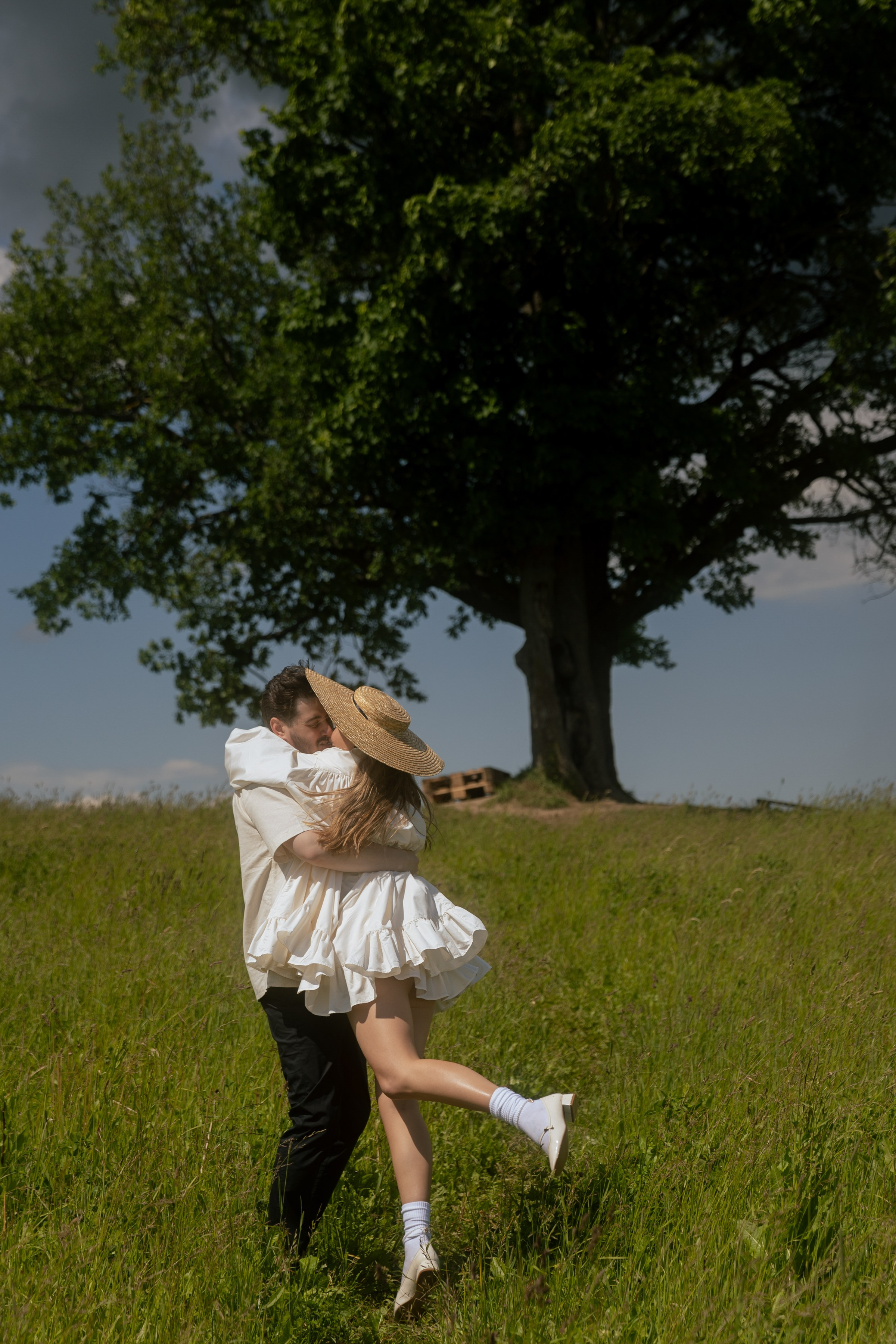 Надя и Вова, современная классика за городом, СПб. Фотограф в Москве Екатерина Черненко