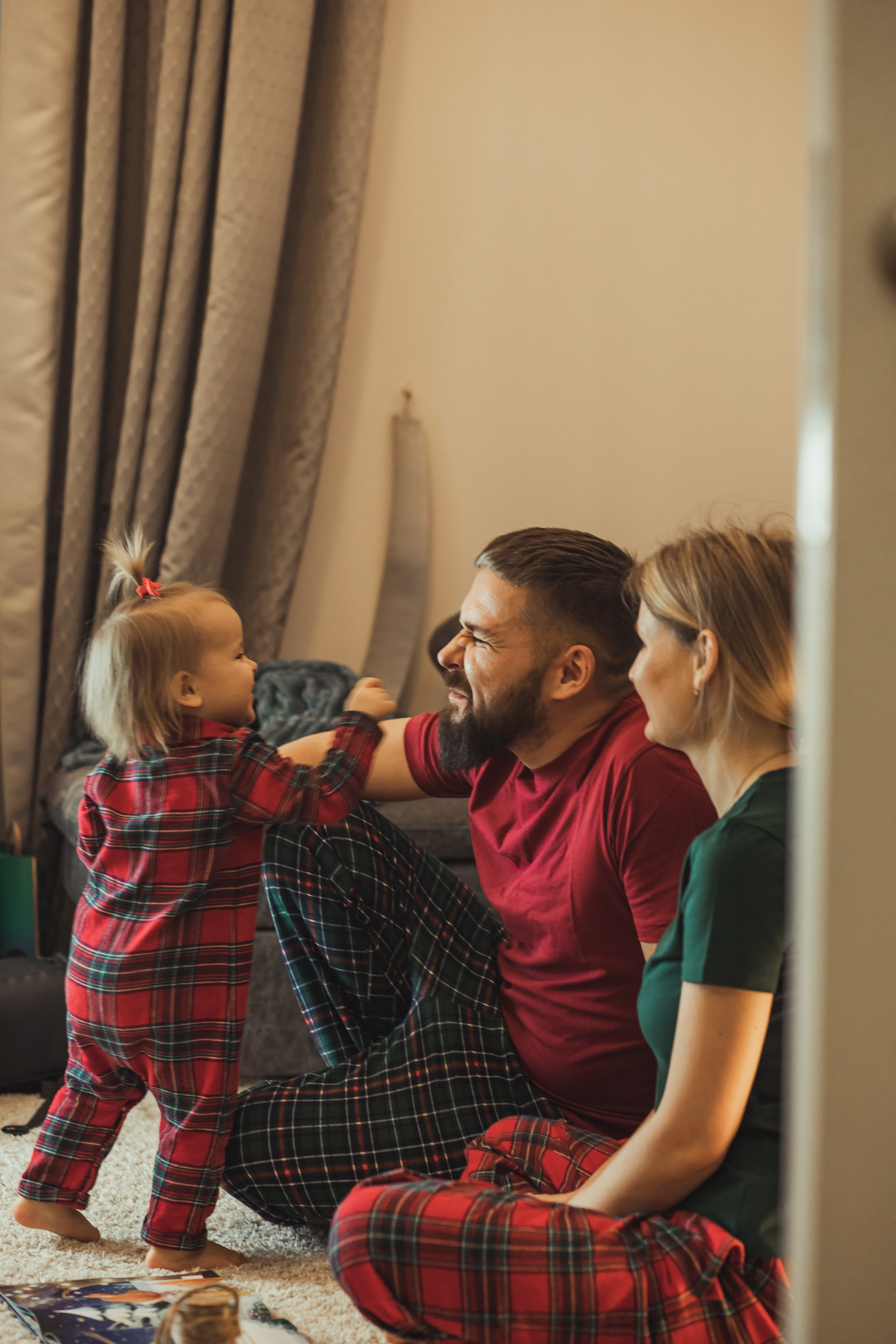 Марат, Светлана и Карина. Свадебный и семейный фотограф в Колпино и СПб Юлия Папанова