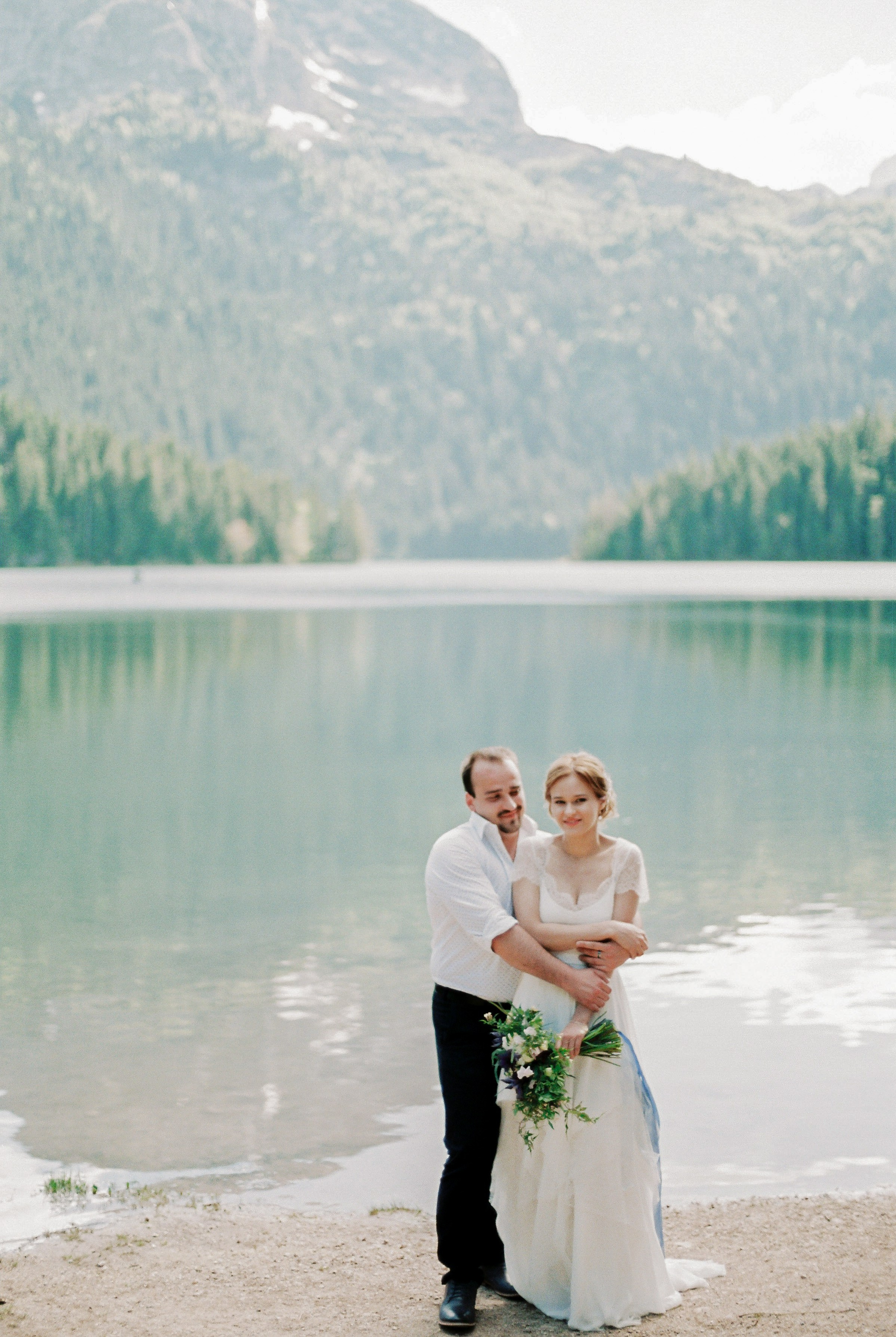 Свадебный фотограф на плёнку в Москве и Черногории