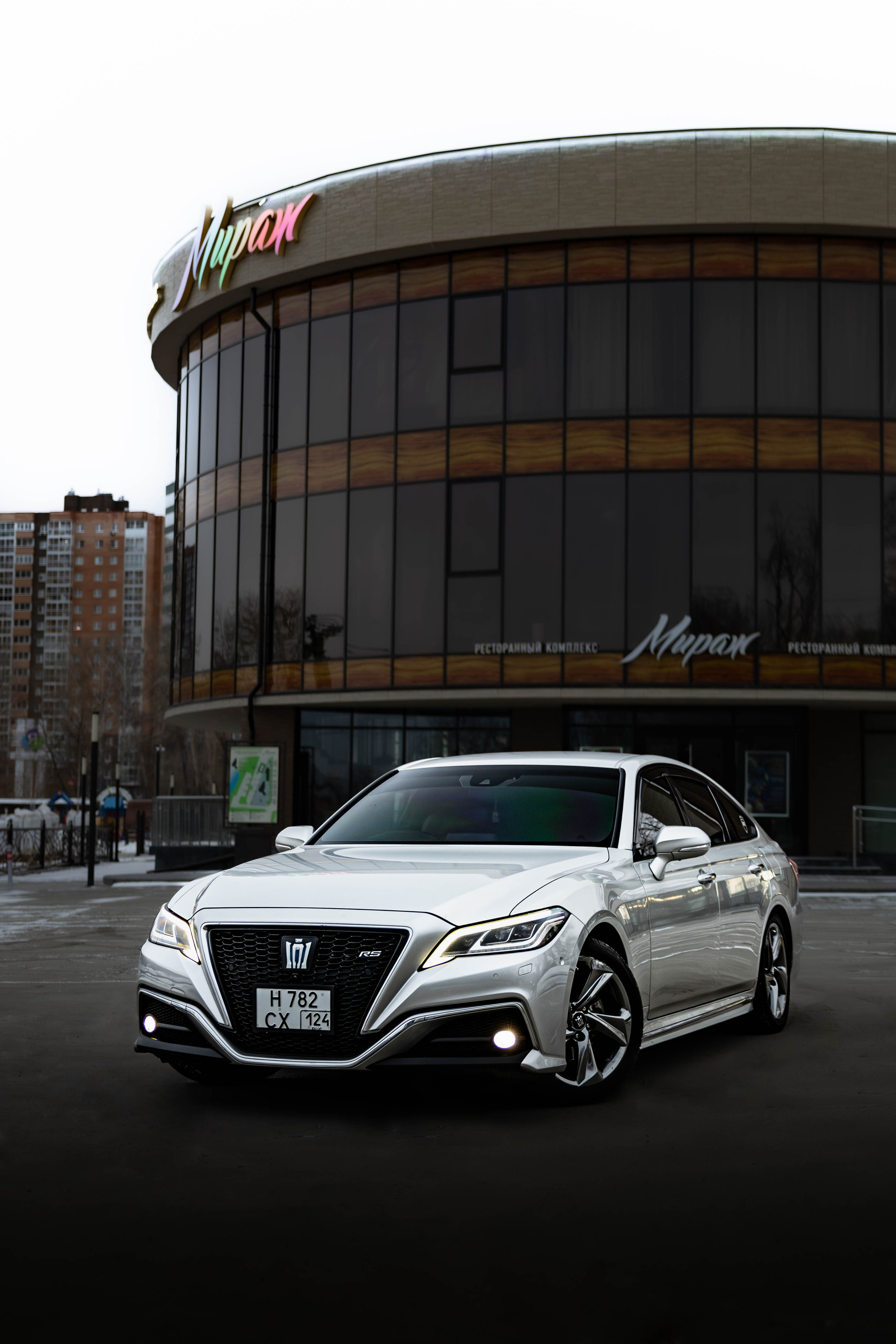 TOYOTA CROWN RS 26. Репортажный фотограф в Иркутске — Ярослав Ковалёв