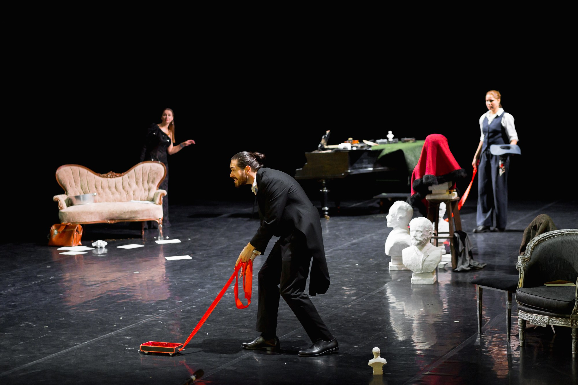 Спектакль Приглушенные голоса в Театре Эрмитажа (+репетиция). Семейный и портретный фотограф в Санкт-Петербурге Андрей Воробьев