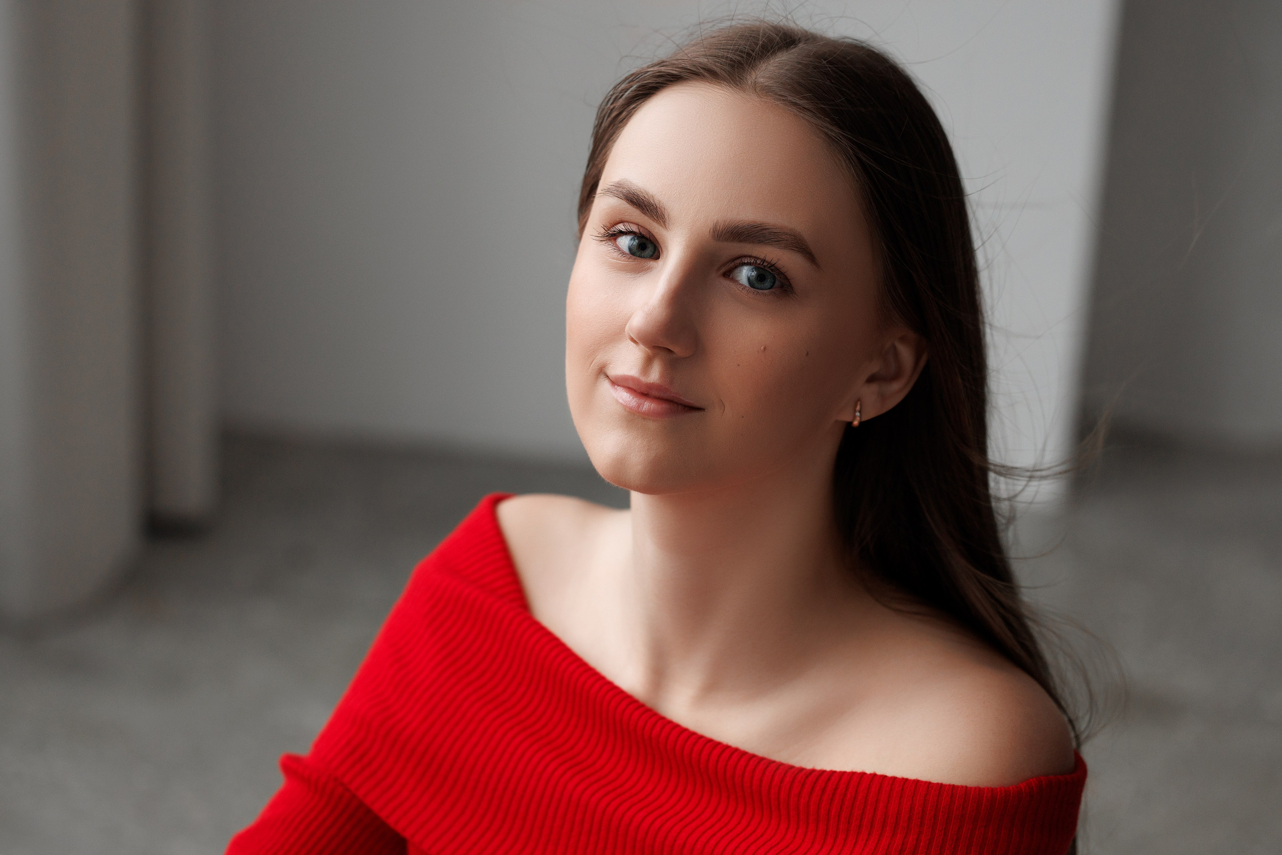 Женский портрет в студии. Фотограф Минск