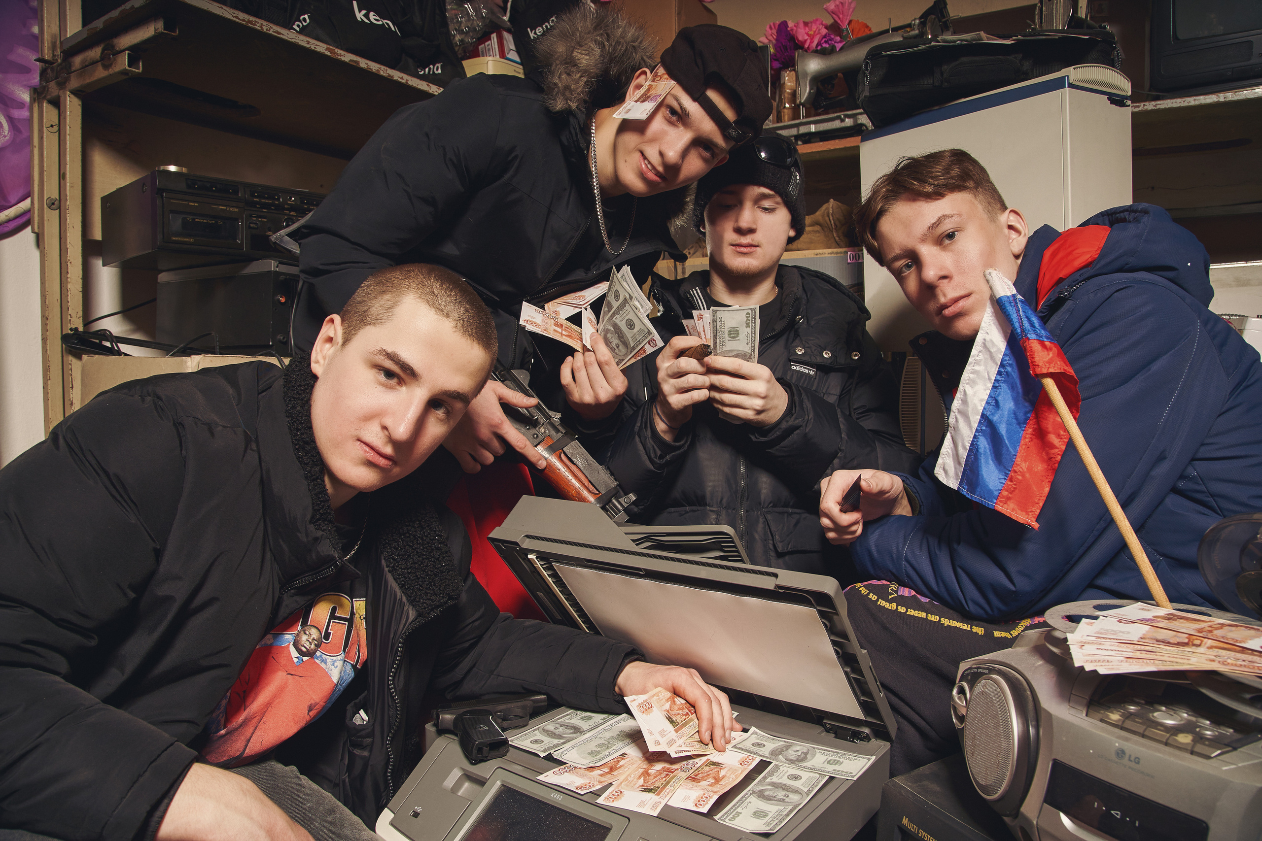 Выпускные альбомы|Компании|Креатив. Фото и видео съёмка в Магадане и области