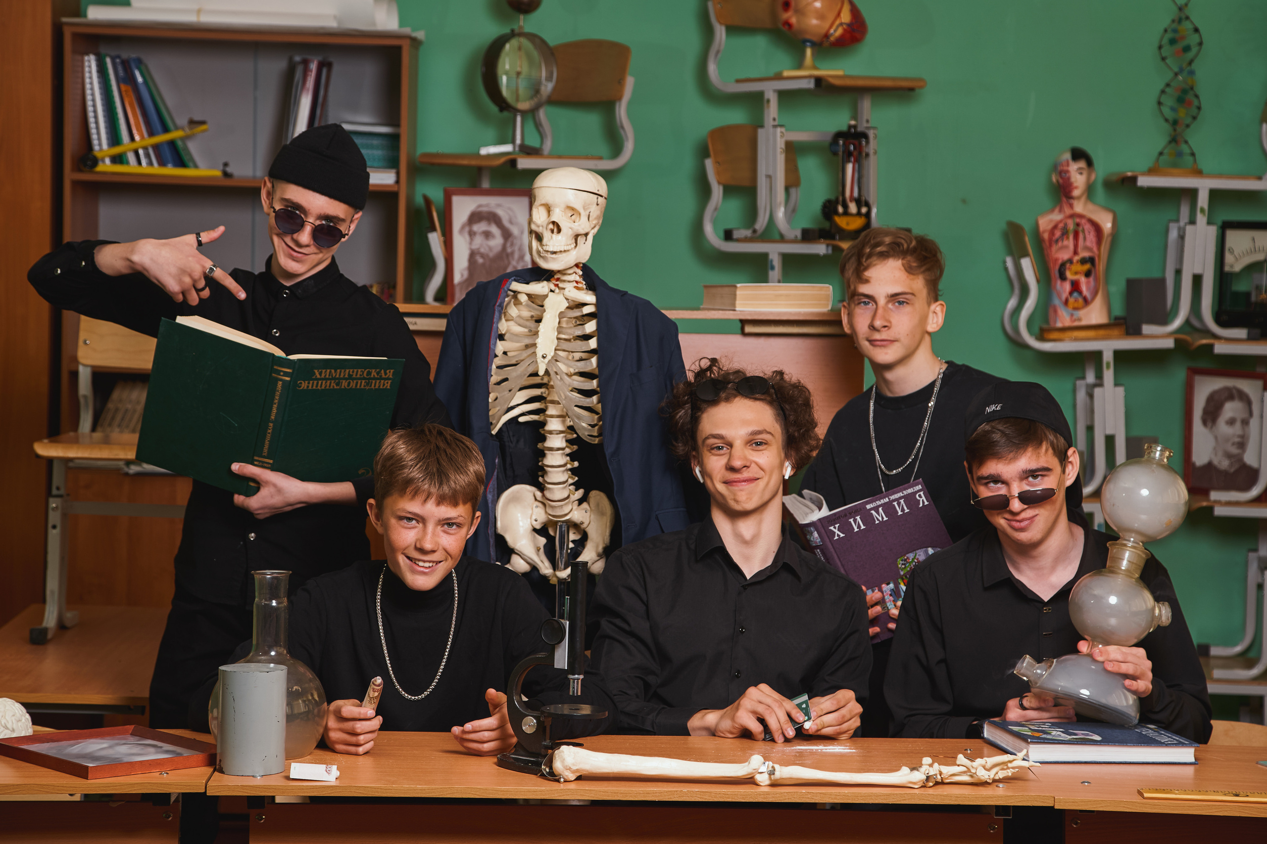 Выпускные альбомы|Групповые фото. Фото и видео съёмка в Магадане и области