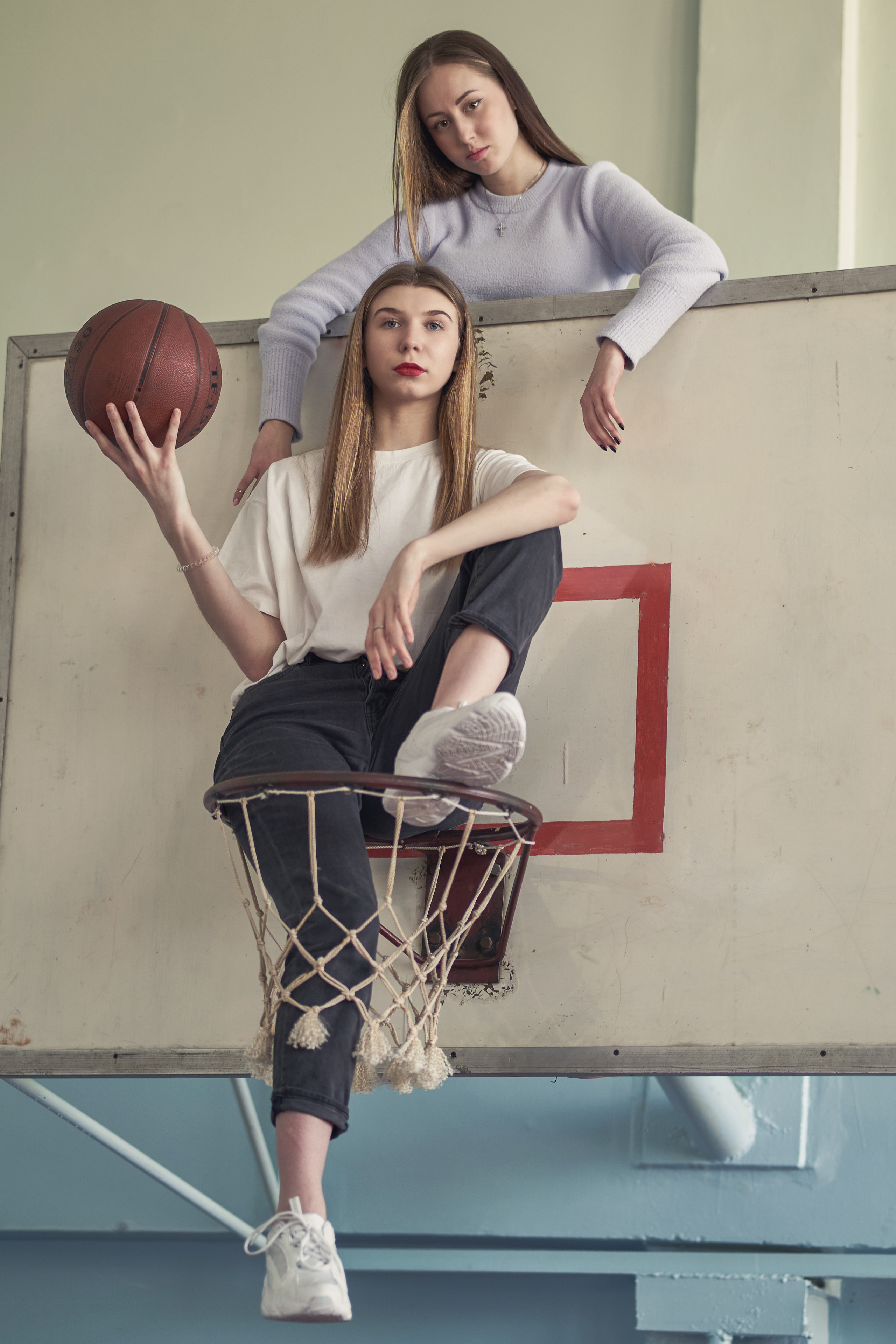 Выпускные альбомы|Компании|Креатив. Фото и видео съёмка в Магадане и области