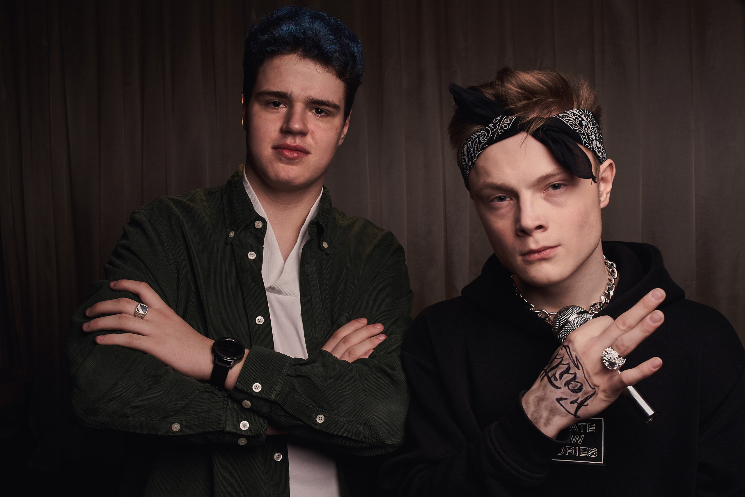 Выпускные альбомы|Компании|Креатив. Фото и видео съёмка в Магадане и области