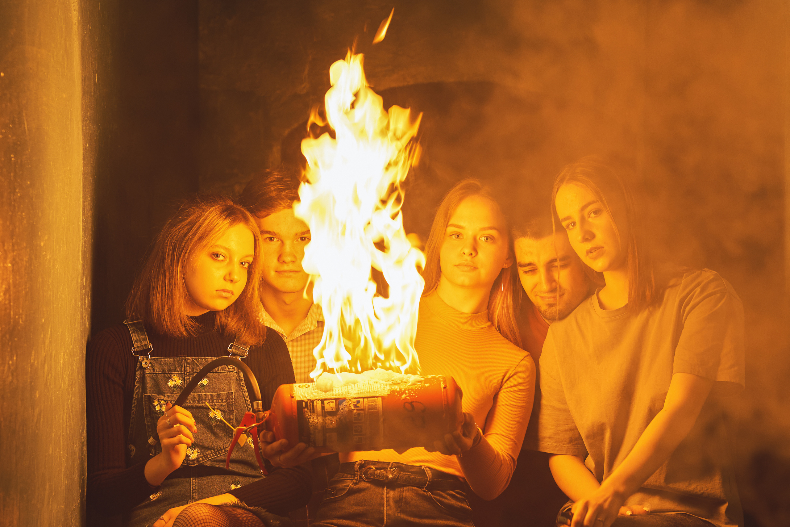 Выпускные альбомы|Компании|Креатив. Фото и видео съёмка в Магадане и области