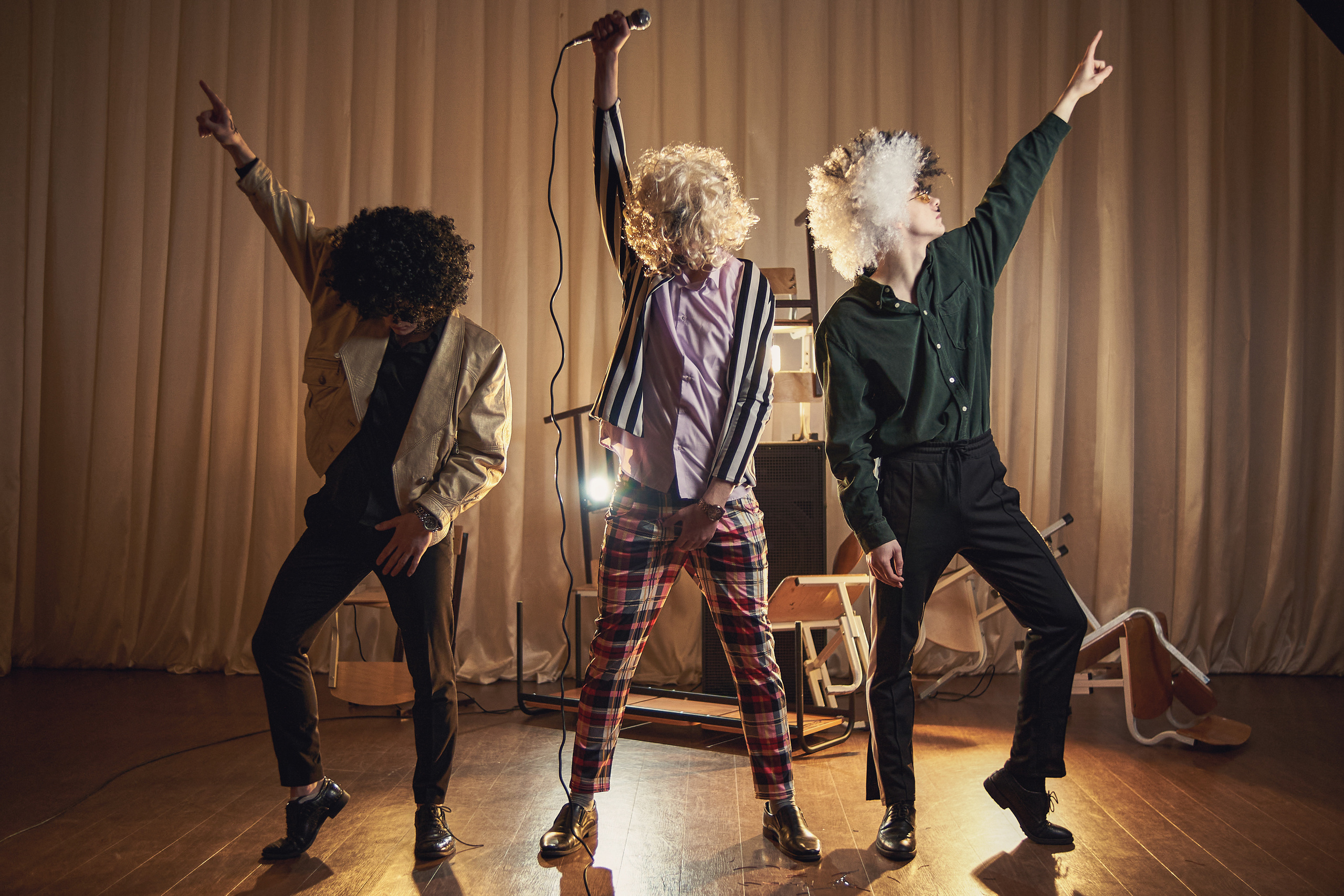 Выпускные альбомы|Компании|Креатив. Фото и видео съёмка в Магадане и области