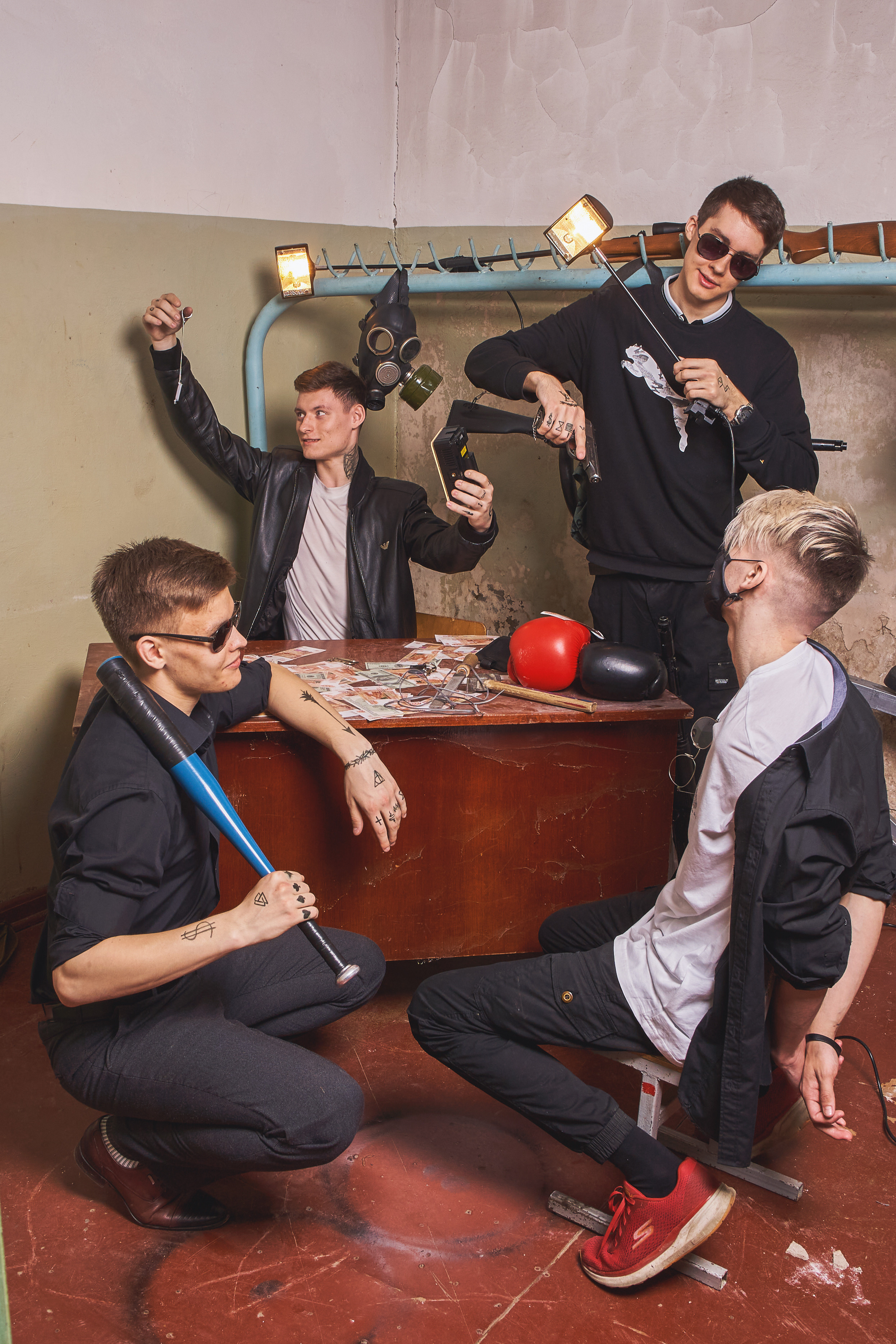 Выпускные альбомы|Компании|Креатив. Фото и видео съёмка в Магадане и области