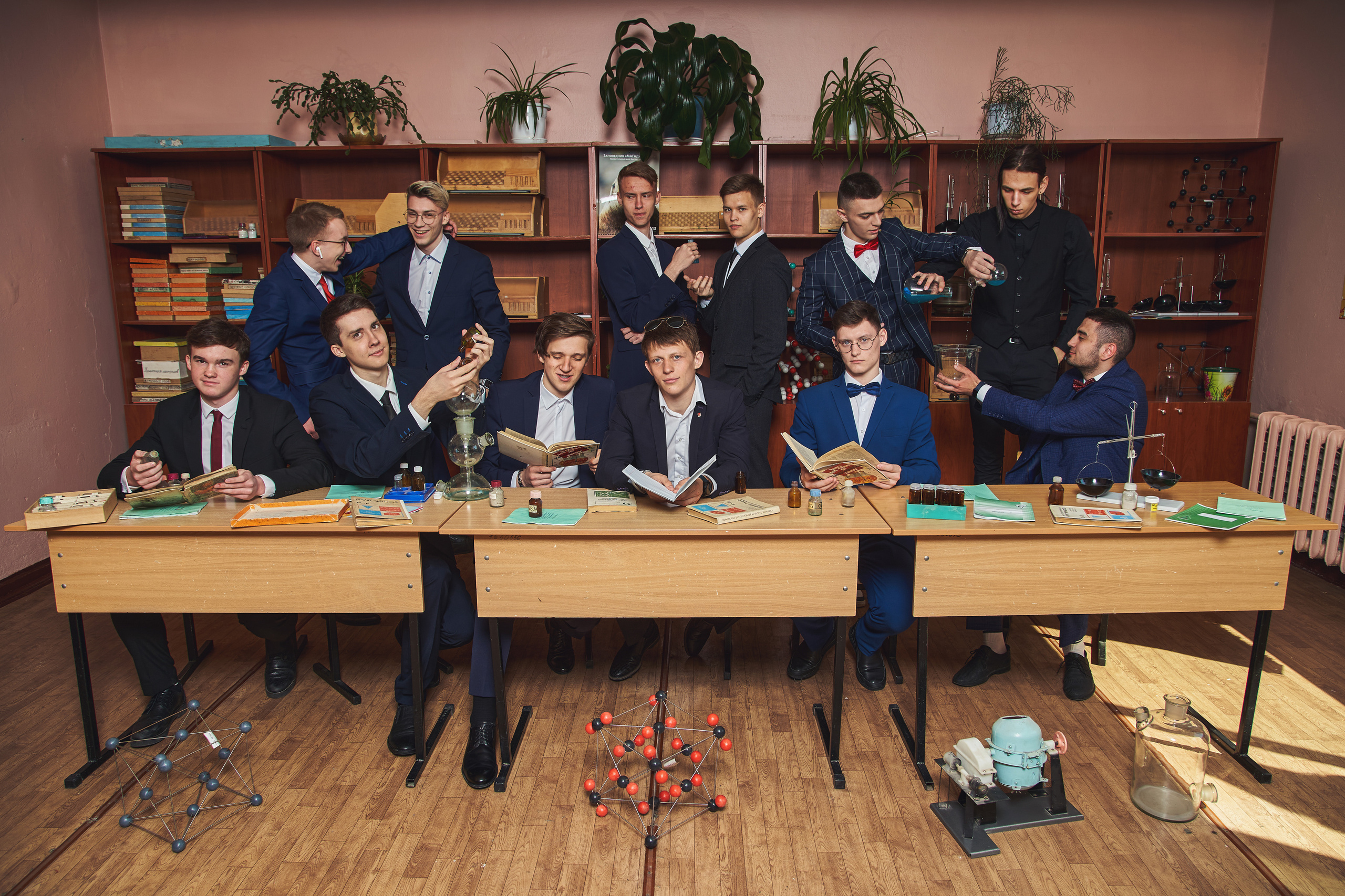 Выпускные альбомы|Групповые фото. Фото и видео съёмка в Магадане и области