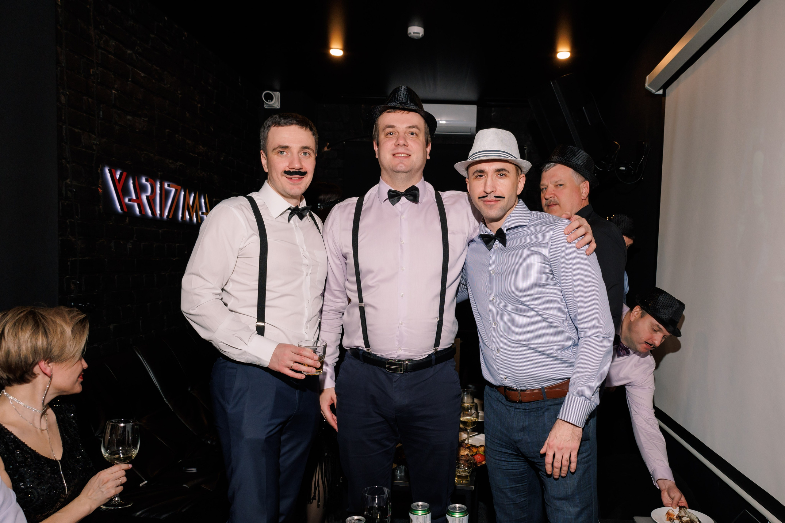 День Рождения в лофт-пространстве. Фотограф в Москве Дмитрий Емельянов