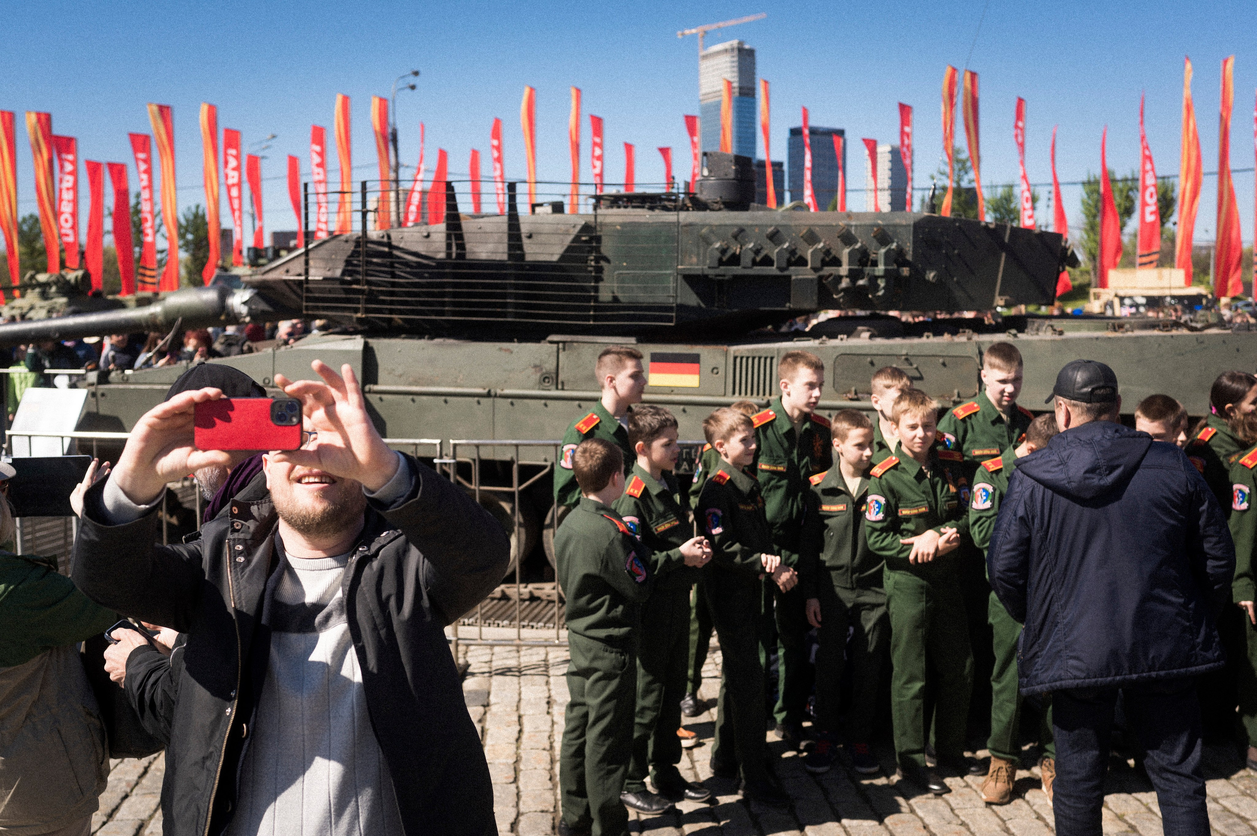 Random, 1. Kartascheff