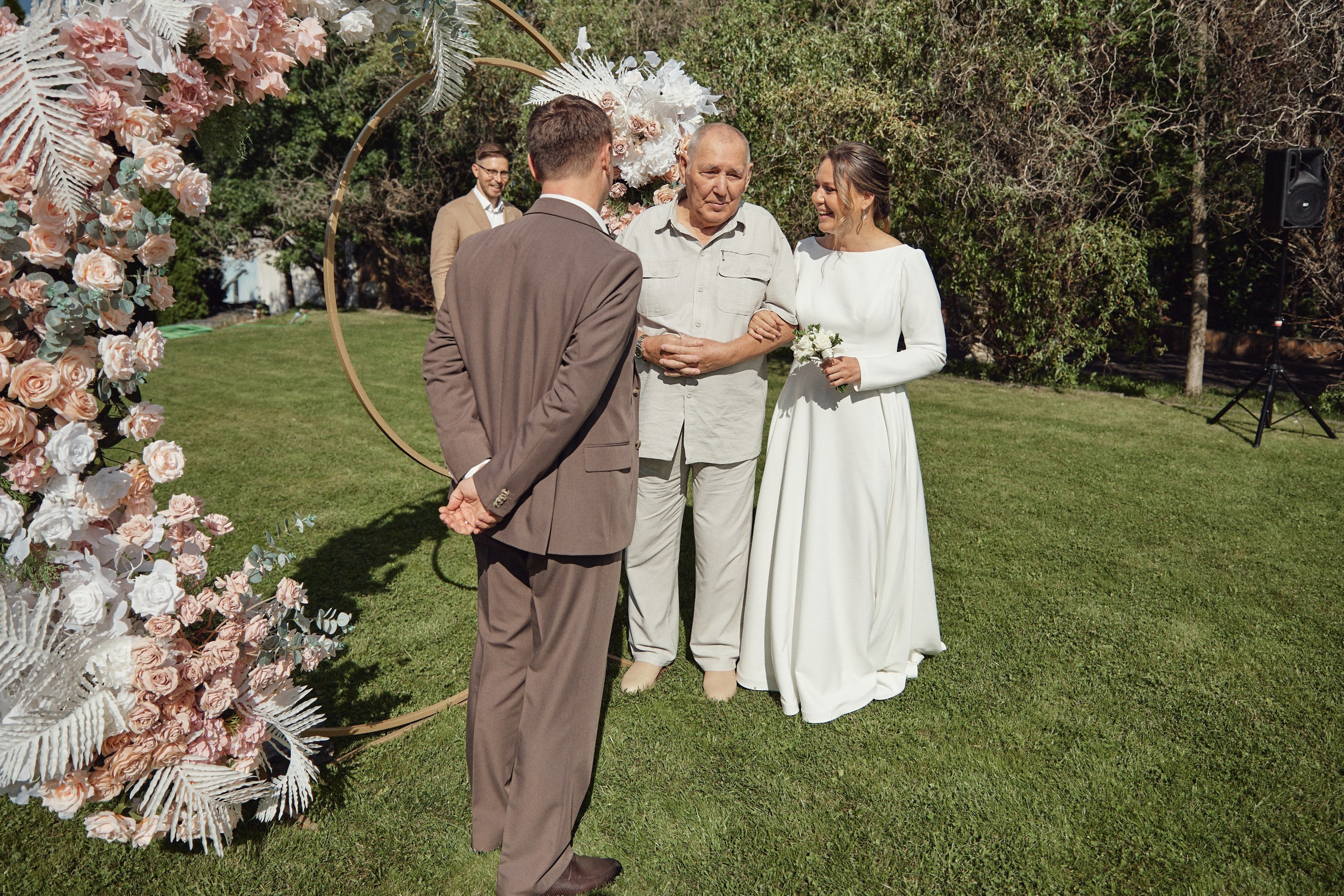 Счастье здесь. Свадебный фотограф Антон Артюшин. Работаю в Нижнем Новгороде и Москве