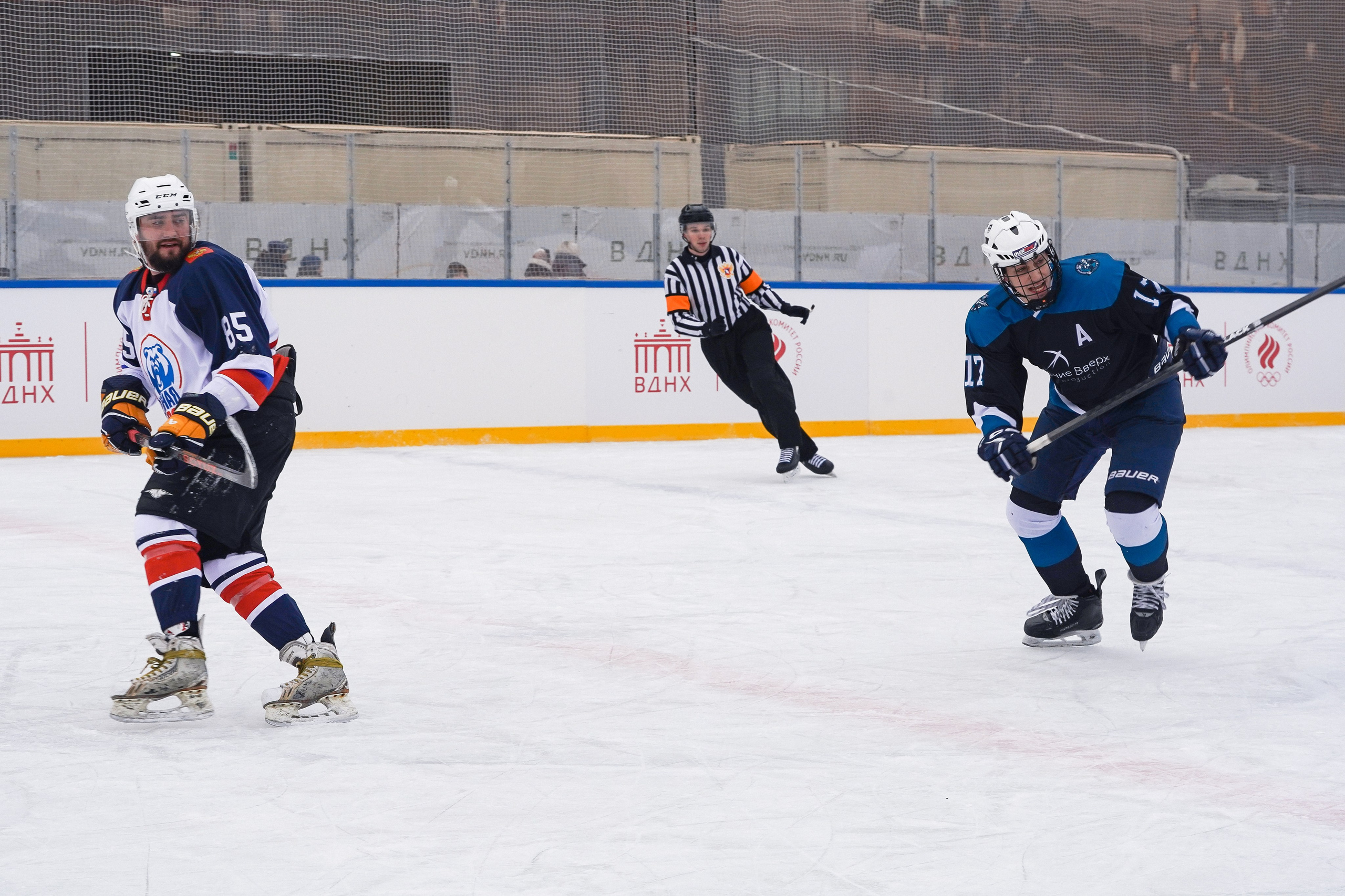 Хоккейный матч на ВДНХ. Анна, фотограф Москва, Зеленоград