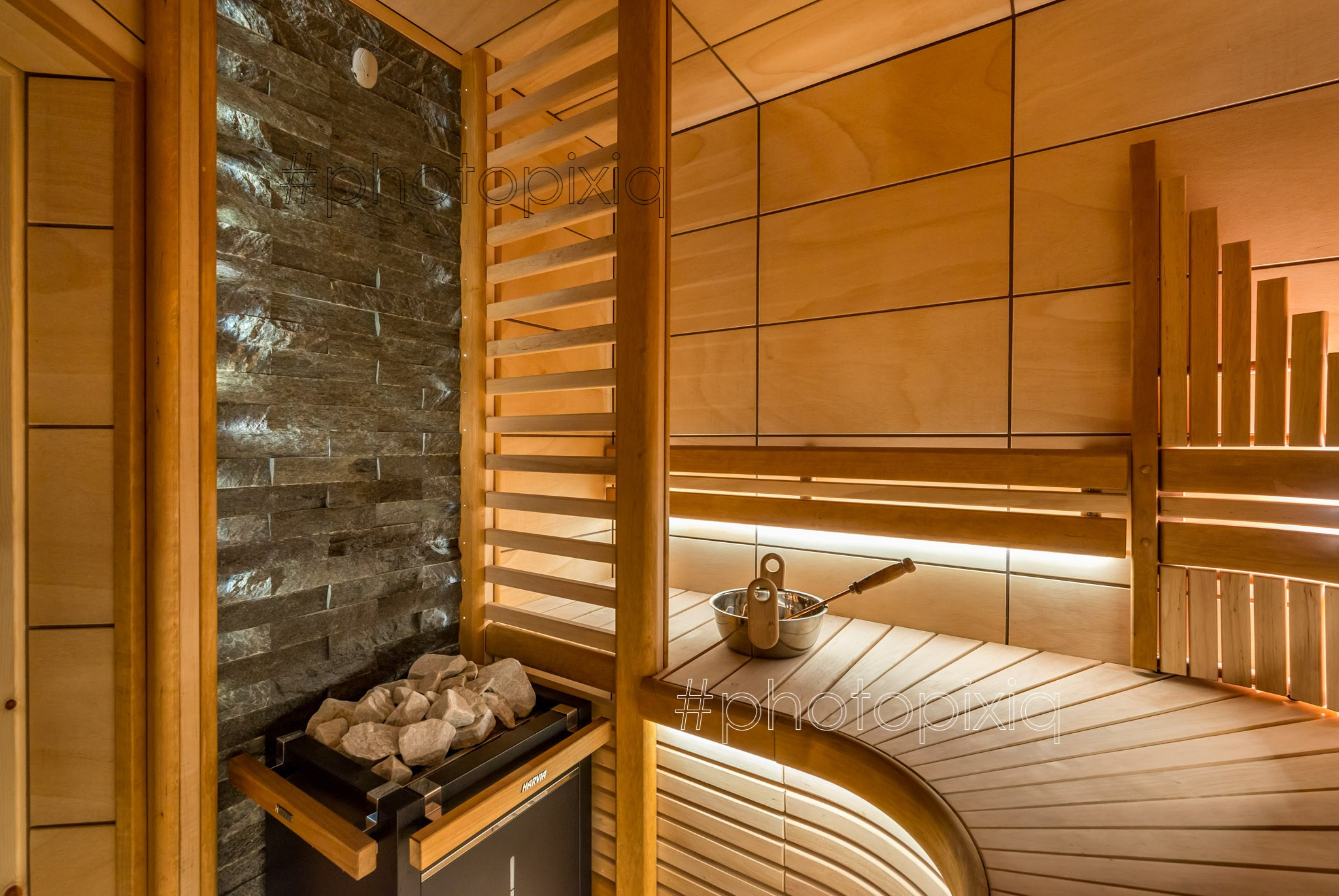 Интерьерная съёмка сауны с электропечью HARVIA. Интерьерная съёмка и виртуальные туры — Интерьерный фотограф Кузнецов Сергей (photopixiq)