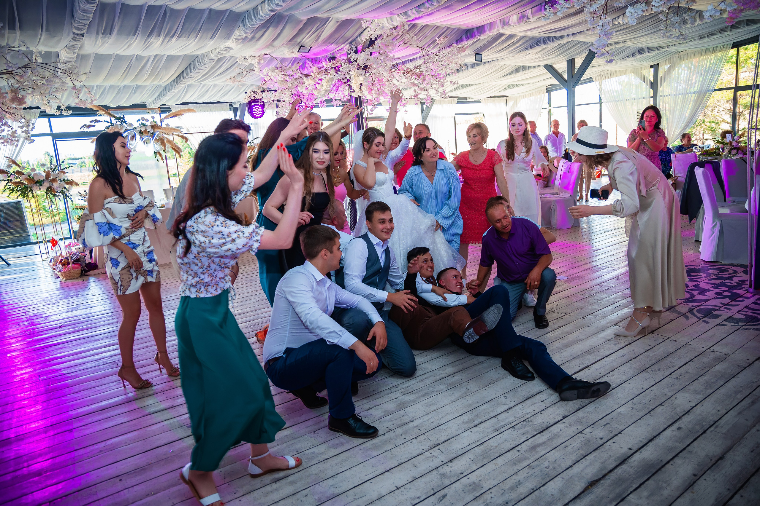 Данил Астана. Семейный и Свадебный фотограф в Астане Александр Астапов