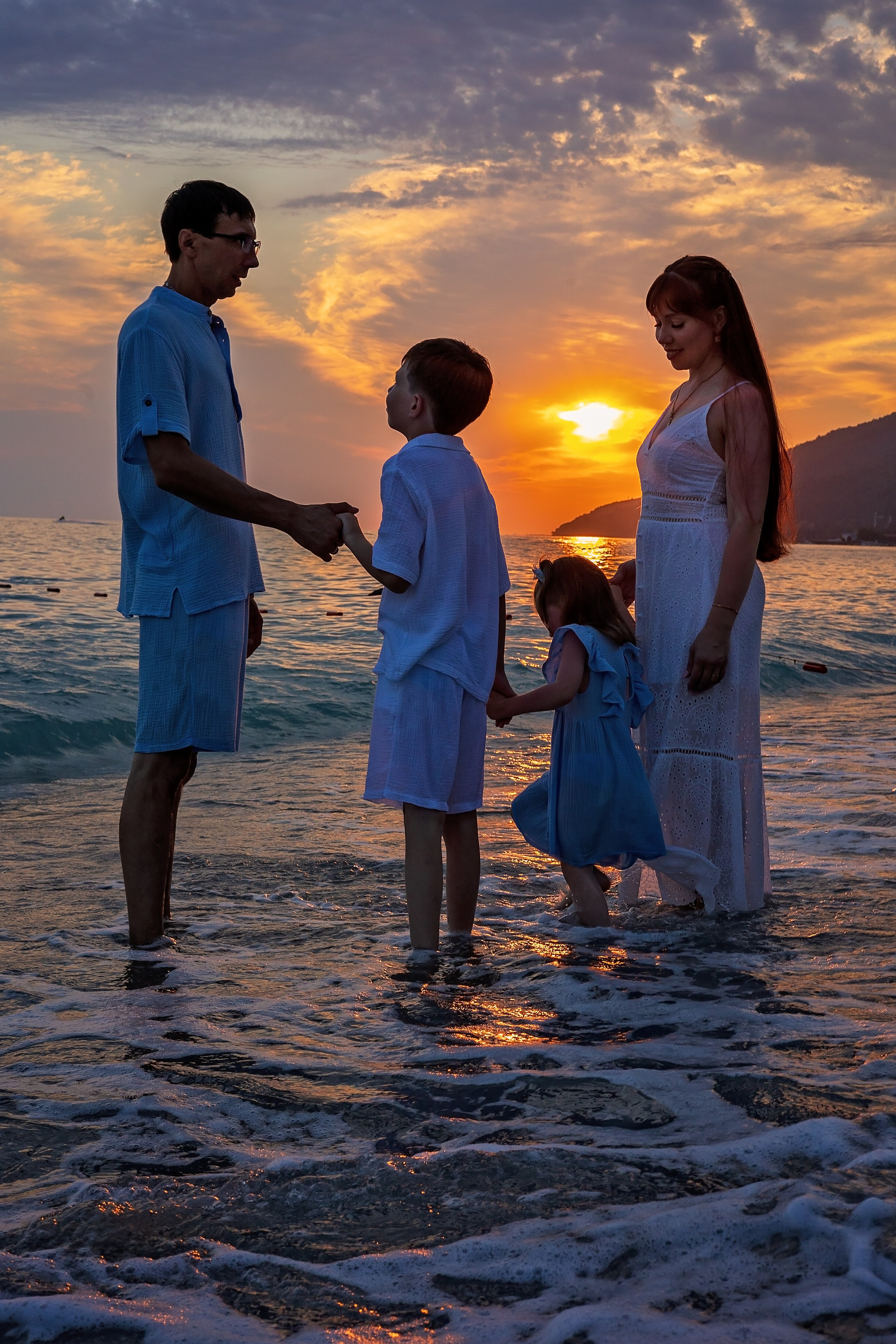 Отдых в Гагре. Свадебный и семейный фотограф в Абхазии Эля Цишба