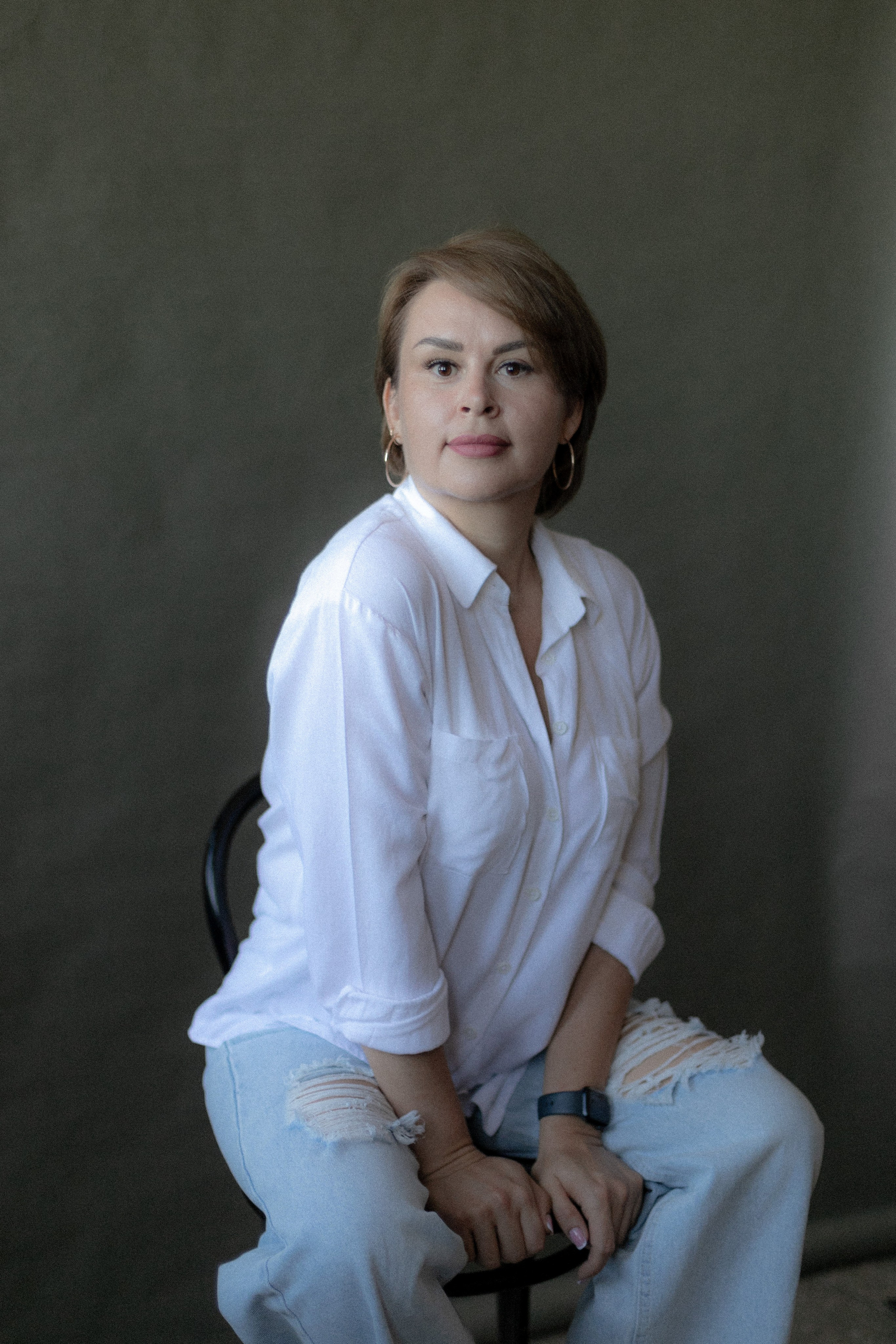 Лолита и Василиса. Женский фотограф фототерапевт фотохудожник преподаватель авторских курсов по фотографии и саморефлексии через фото в Оренбурге Лида Трескова