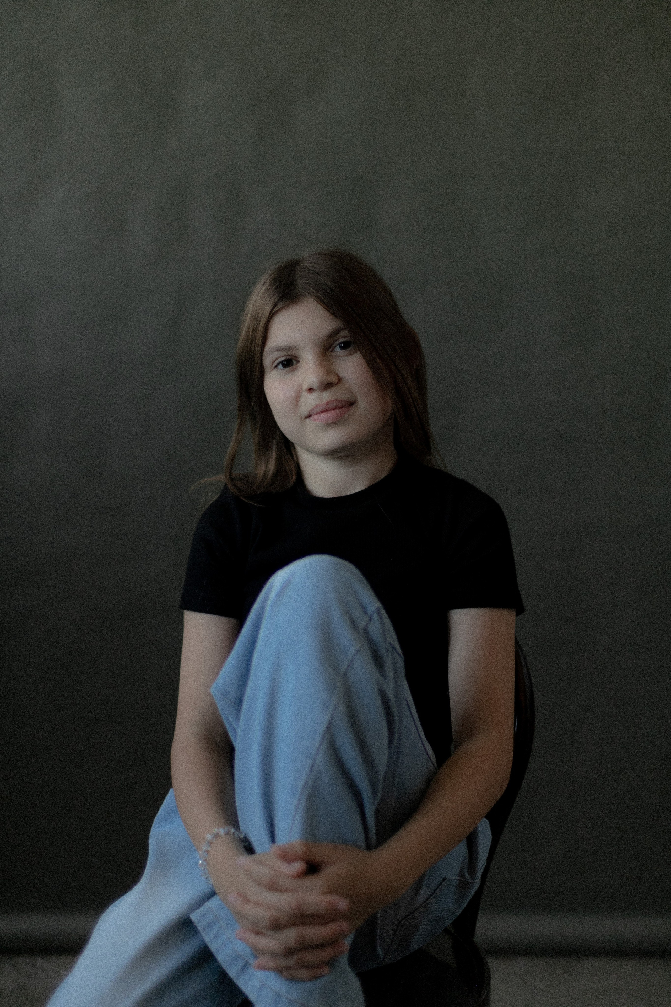 Лолита и Василиса. Женский фотограф фототерапевт фотохудожник преподаватель авторских курсов по фотографии и саморефлексии через фото в Оренбурге Лида Трескова