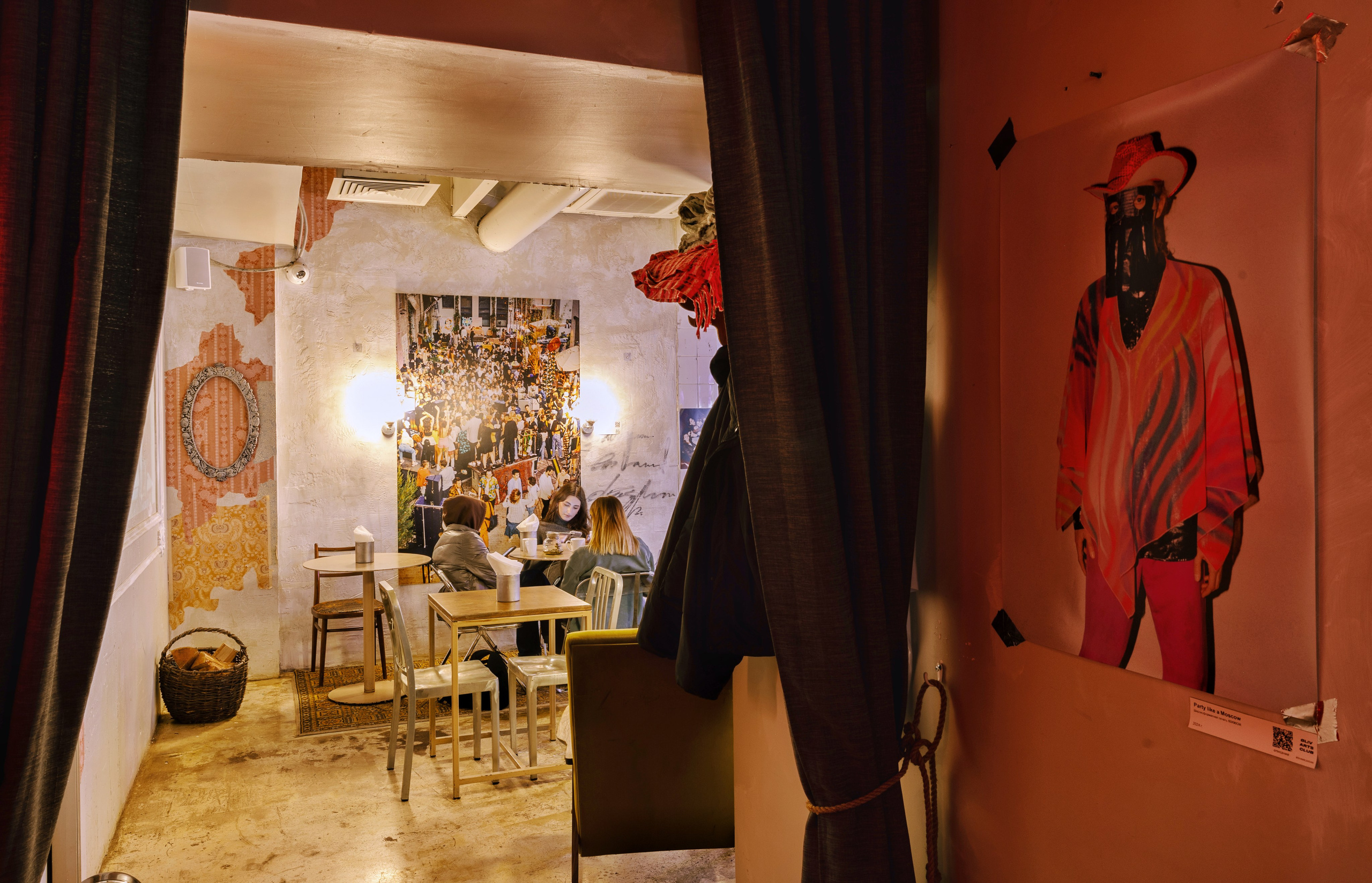 Party like a Moscow EXHIBITION Oliv Pizza 🍕. Портретный и ивент-фотограф в Москве