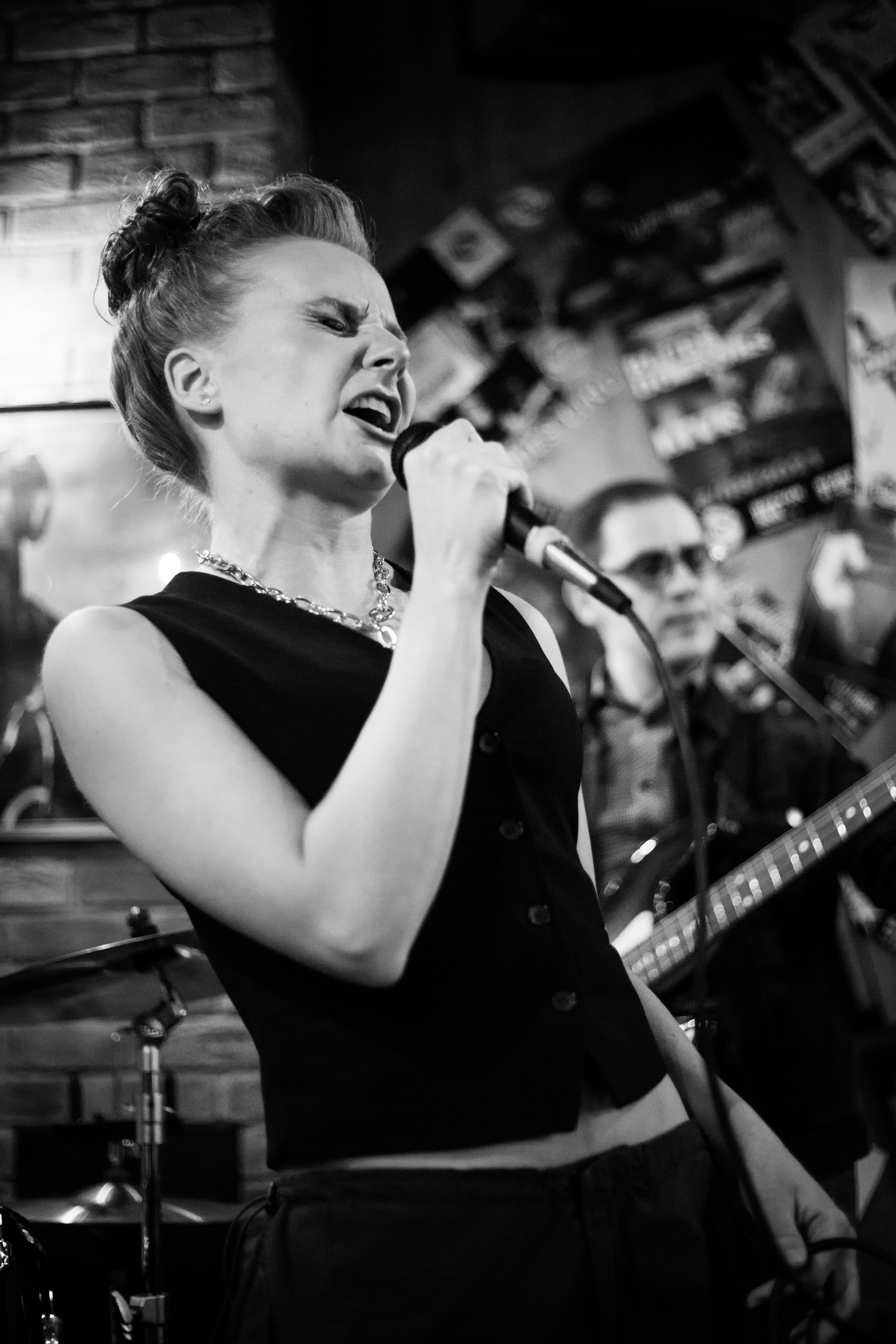 Button Bar — Red Satchel (25.11.2023). Фотограф Вадим Семак