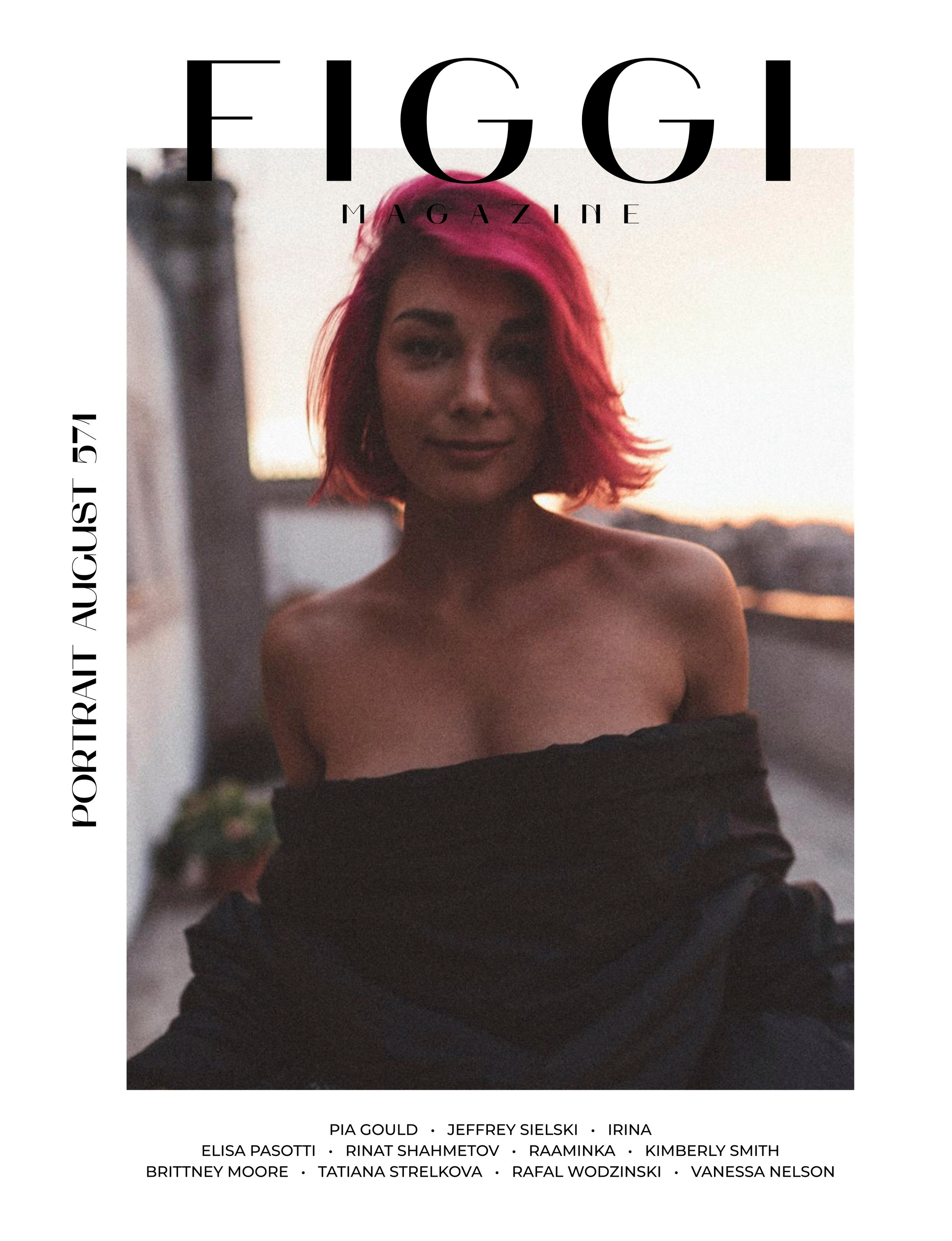 PRESS. New York photographer RINAT SHAHMETOV in New York city