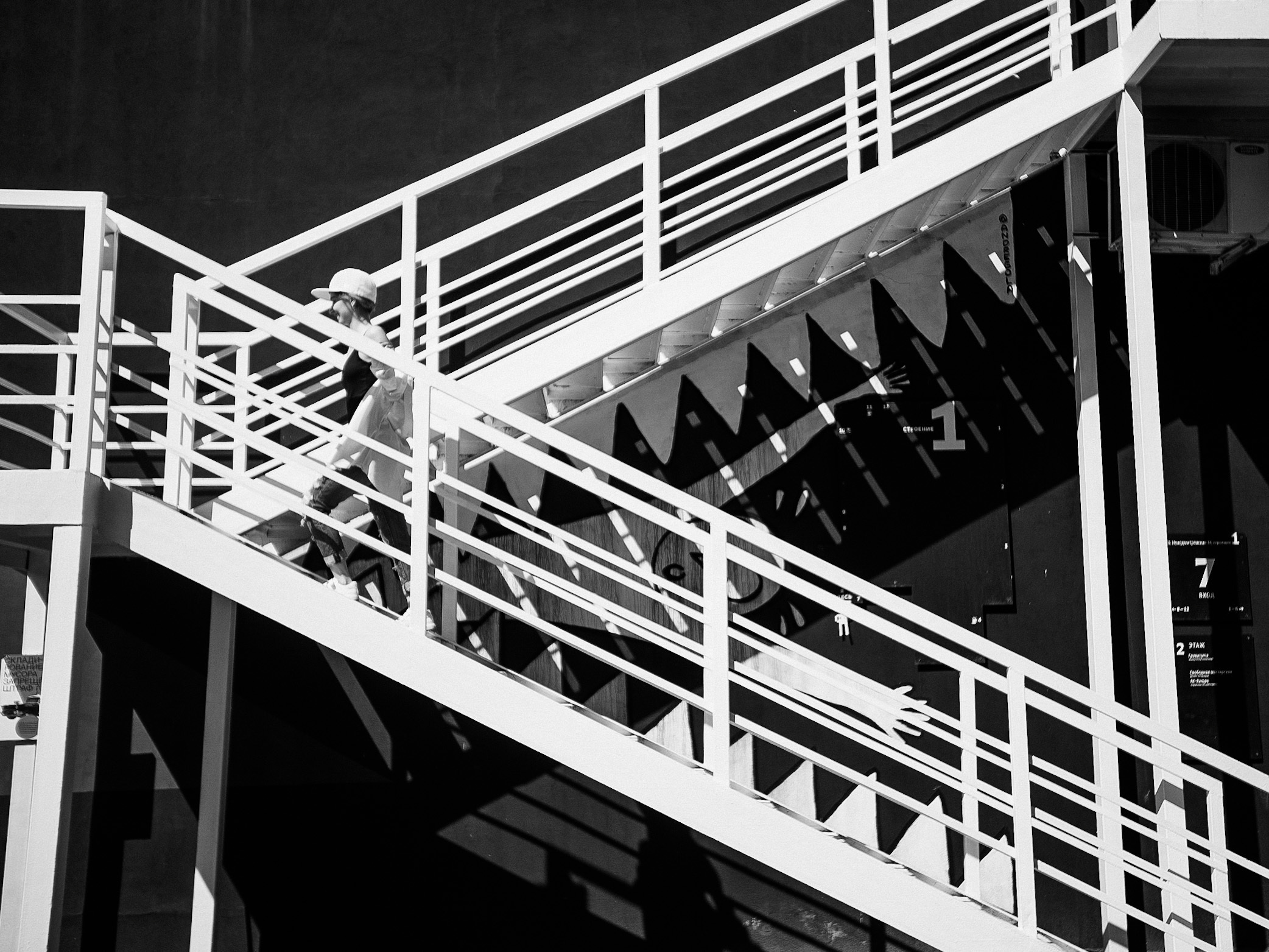 Вера. Дизайн завод Флакон. Фотограф в Санкт Петербурге и Москве Анастасия Сиволод