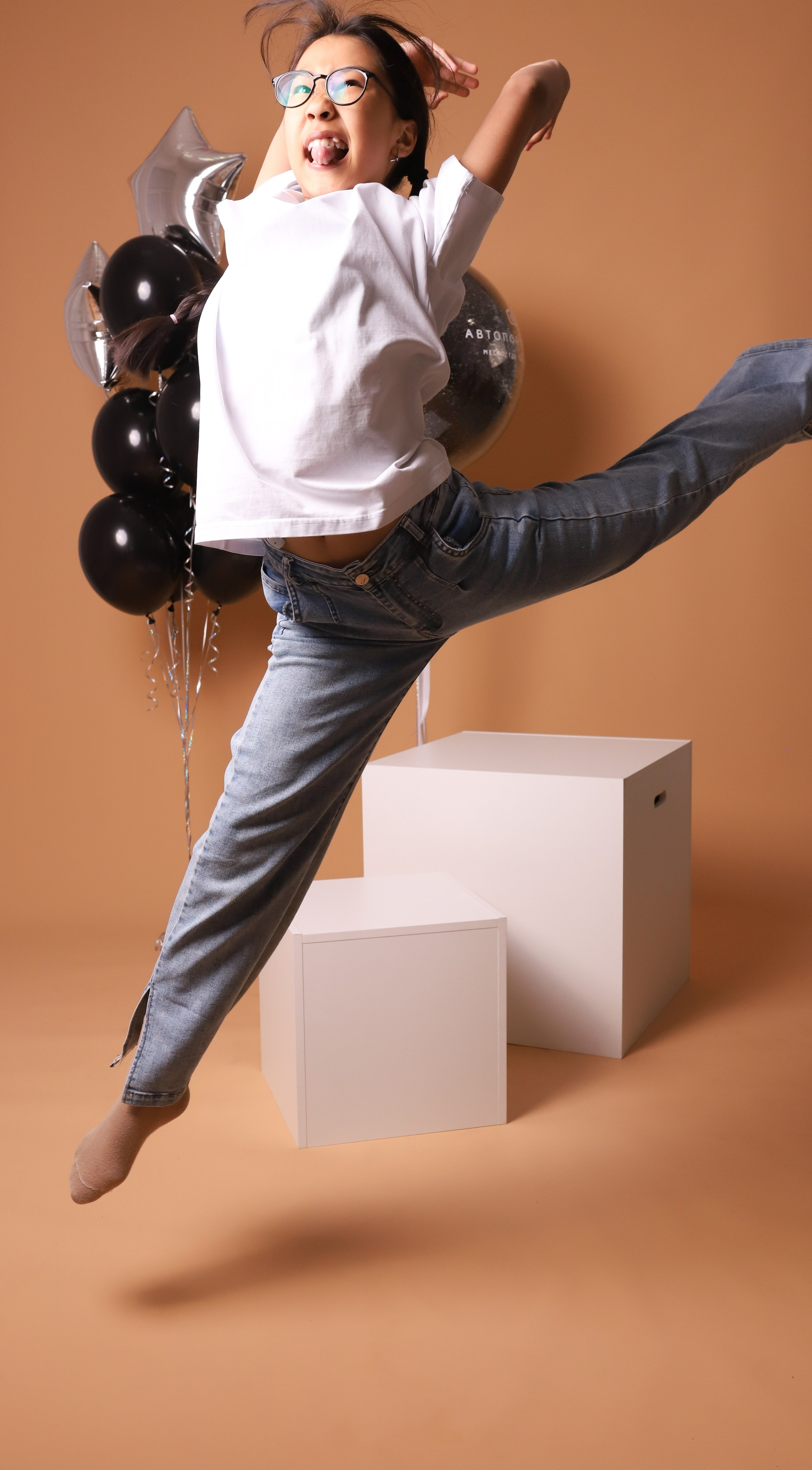 Детки — сладкие конфетки. Автопортретная