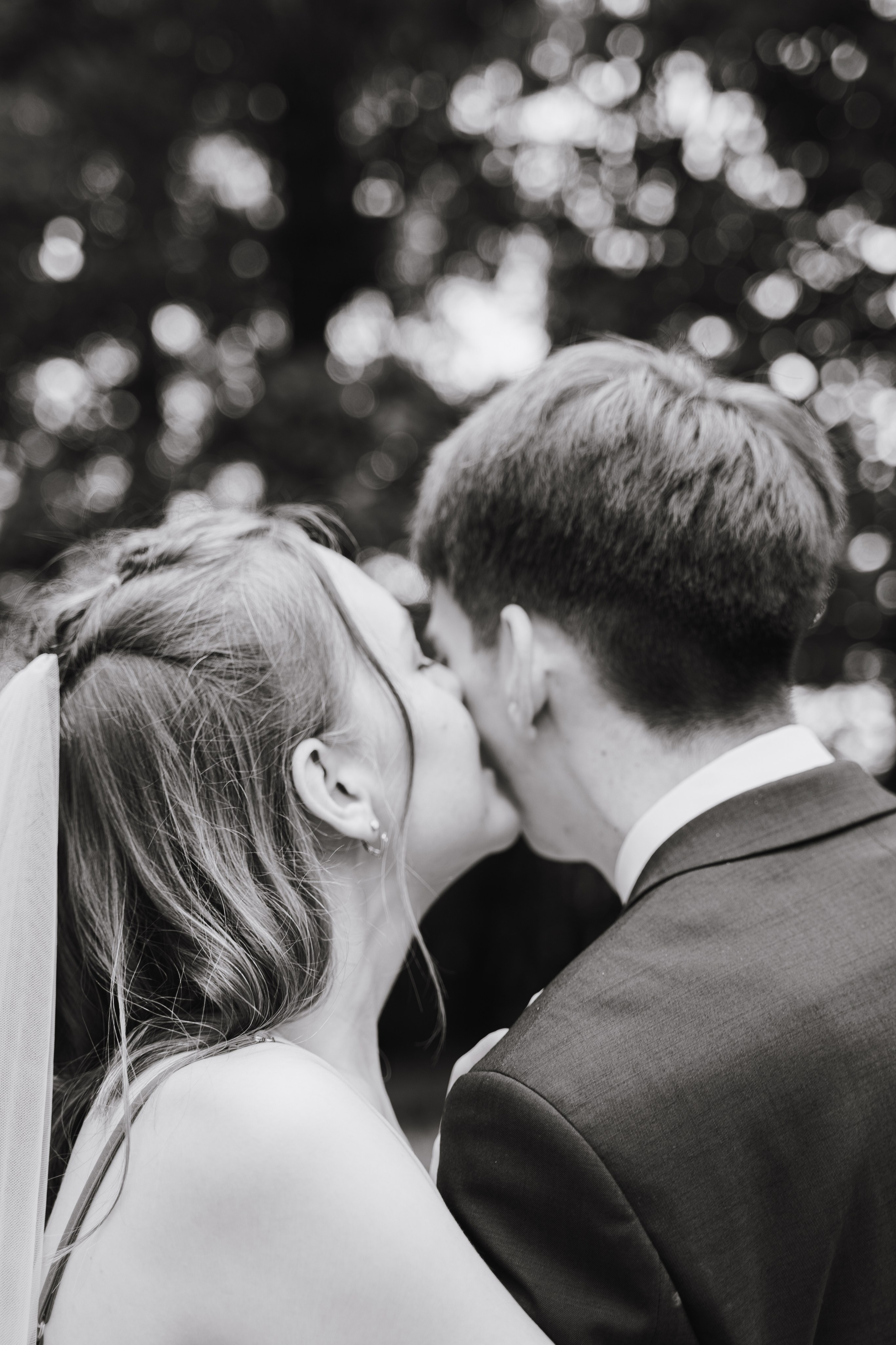 Гоша & Женя | Роспись, прогулка под дождем. Свадебный фотограф Москва Инесса Зверева