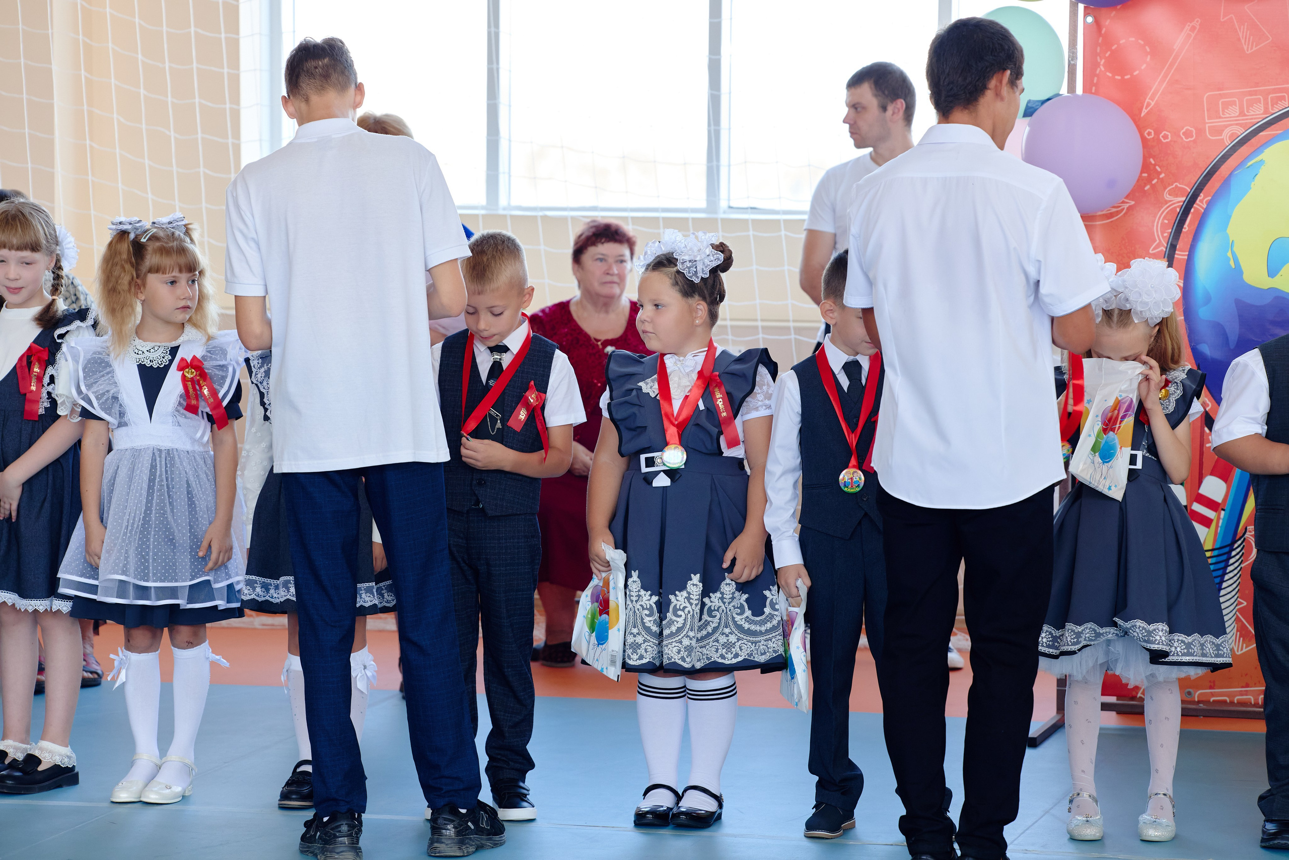 Съемка на 1 сентября. Фотограф Выпускные альбомы Таганрог Сергей Коробченко