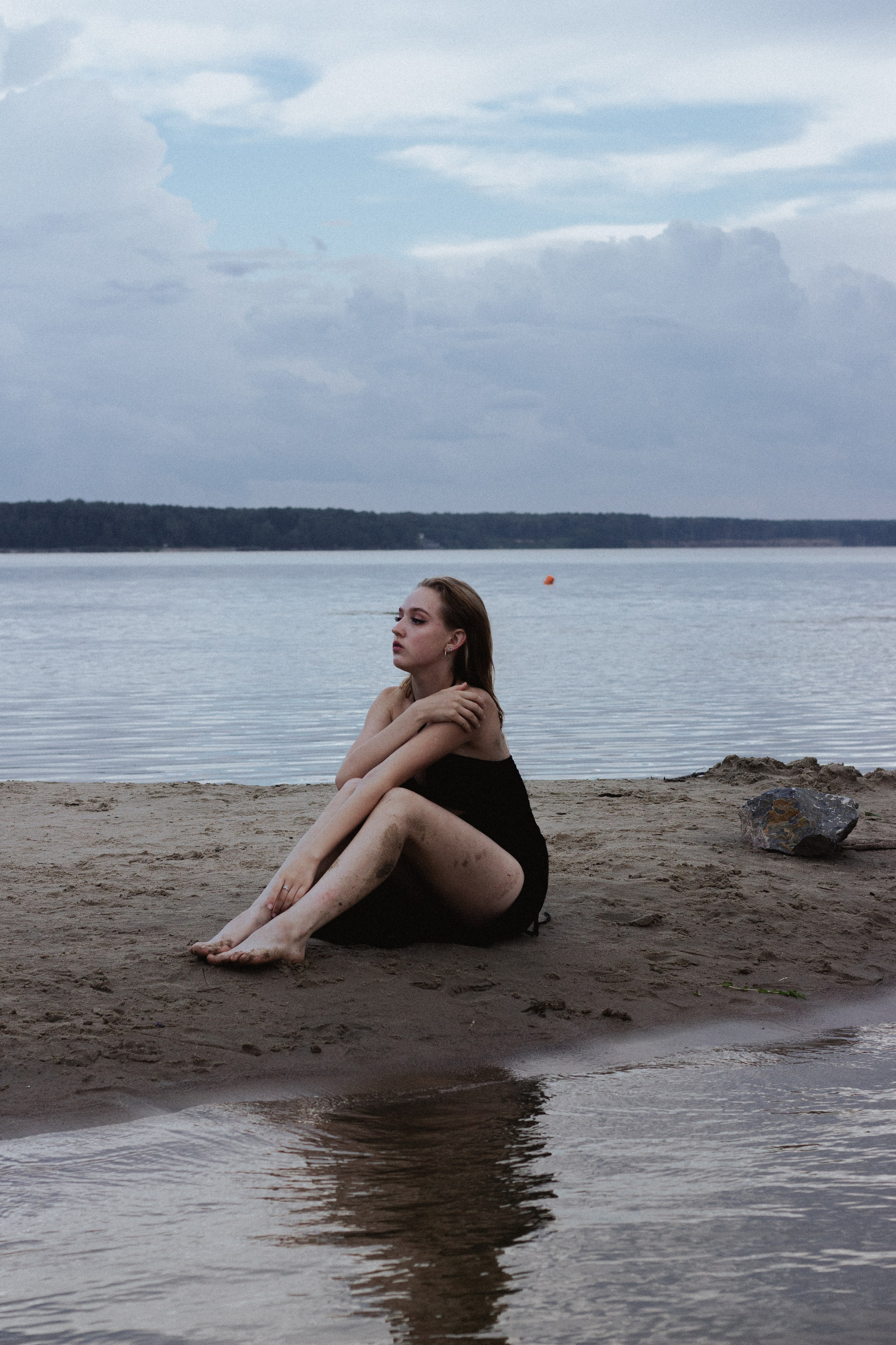 Пляж на камнях. Фотограф Новосибирск