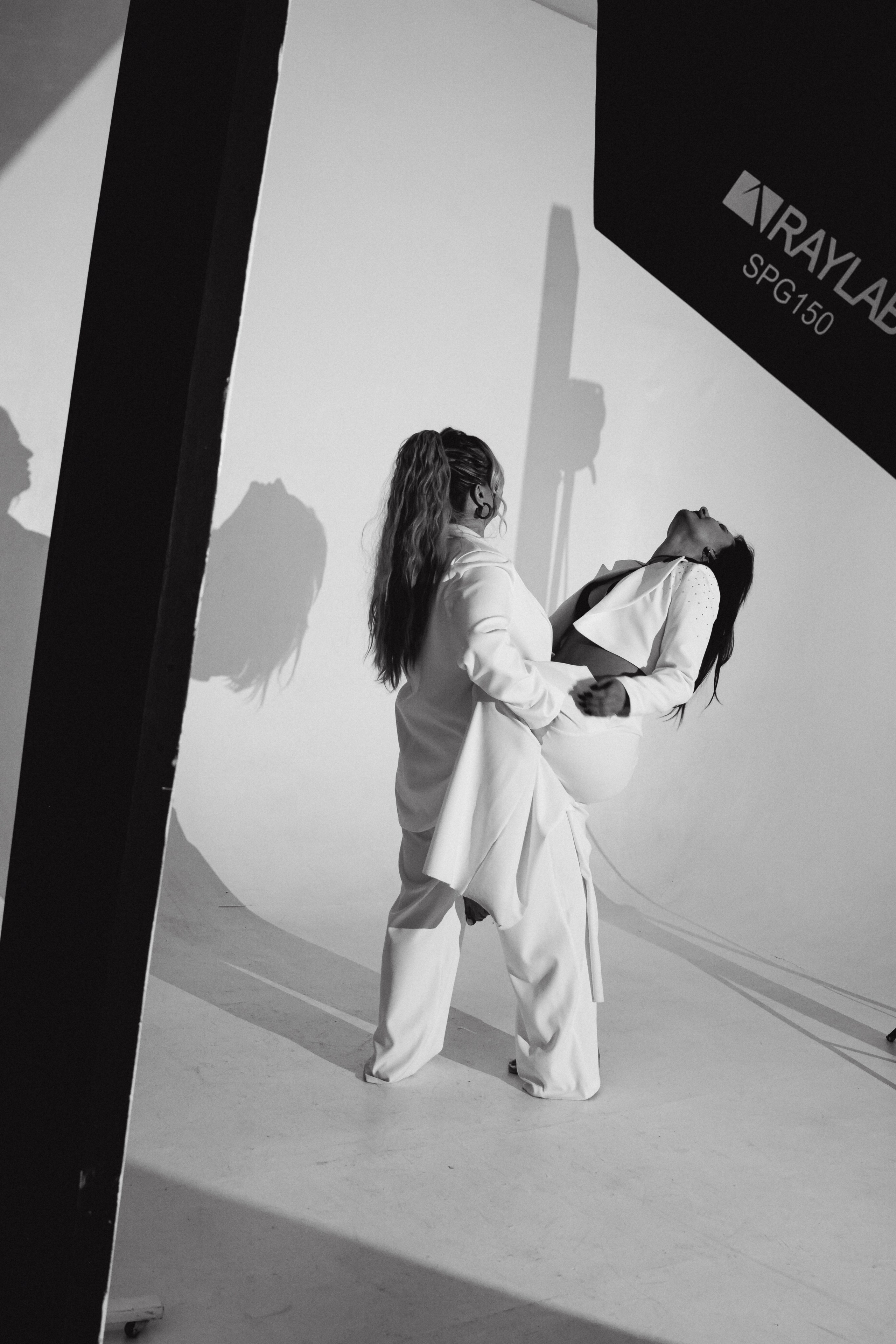 Фэшн-съёмка участниц Миссис Бизнес Гатчина 2023. Портретный фотограф в Санкт-Петербурге Дмитриева Наталия