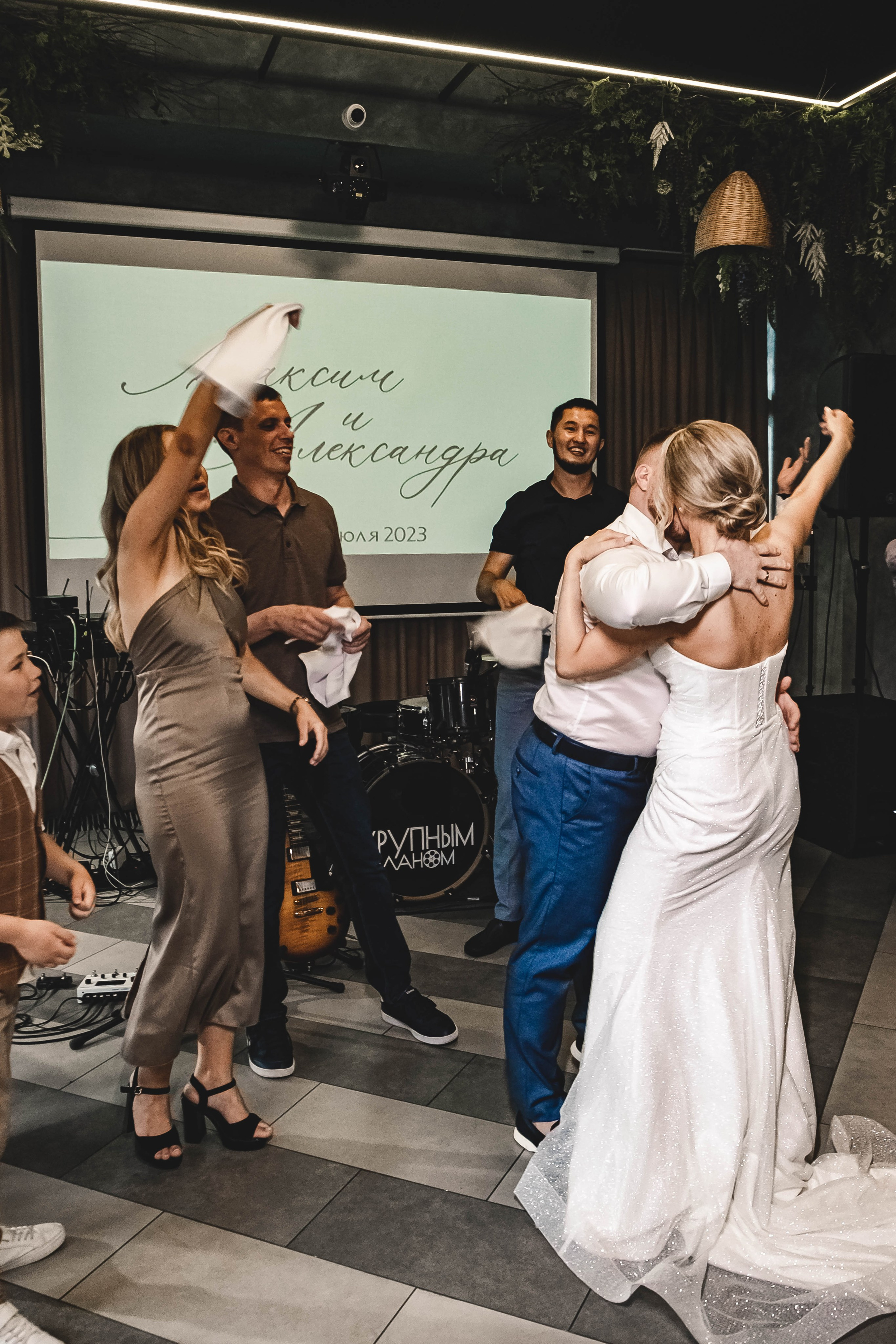 Александра + Максим. Свадебный и семейный фотограф в Новосибирске, Санкт-Петербурге, Москве