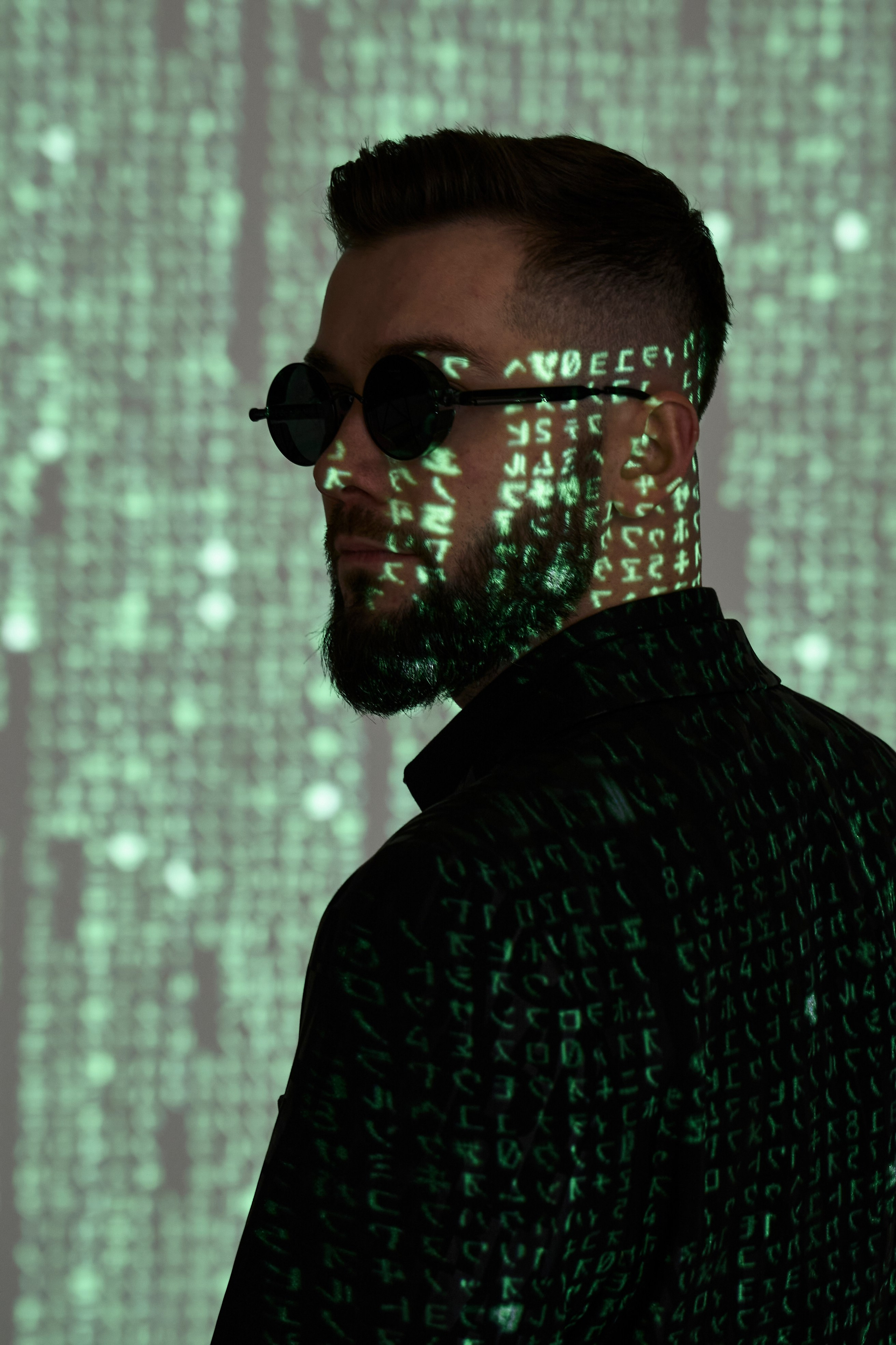 Саша. Главная