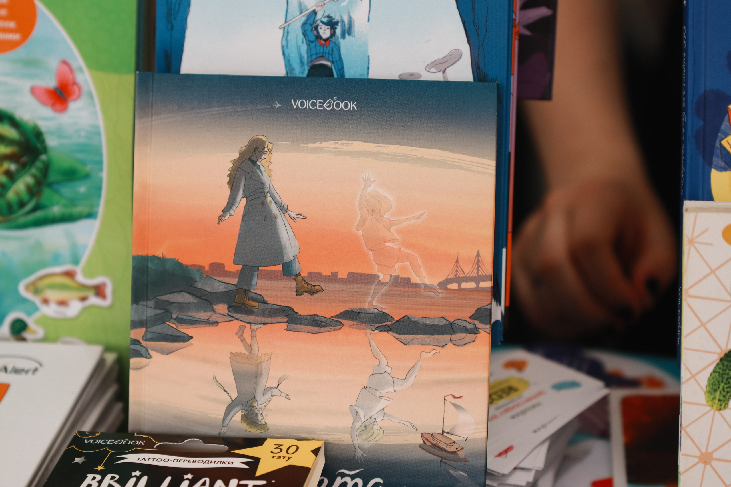 Фотосессия для издательства «Voice Book». Репортажный фотограф в Москве и Зеленограде Karina-vozd