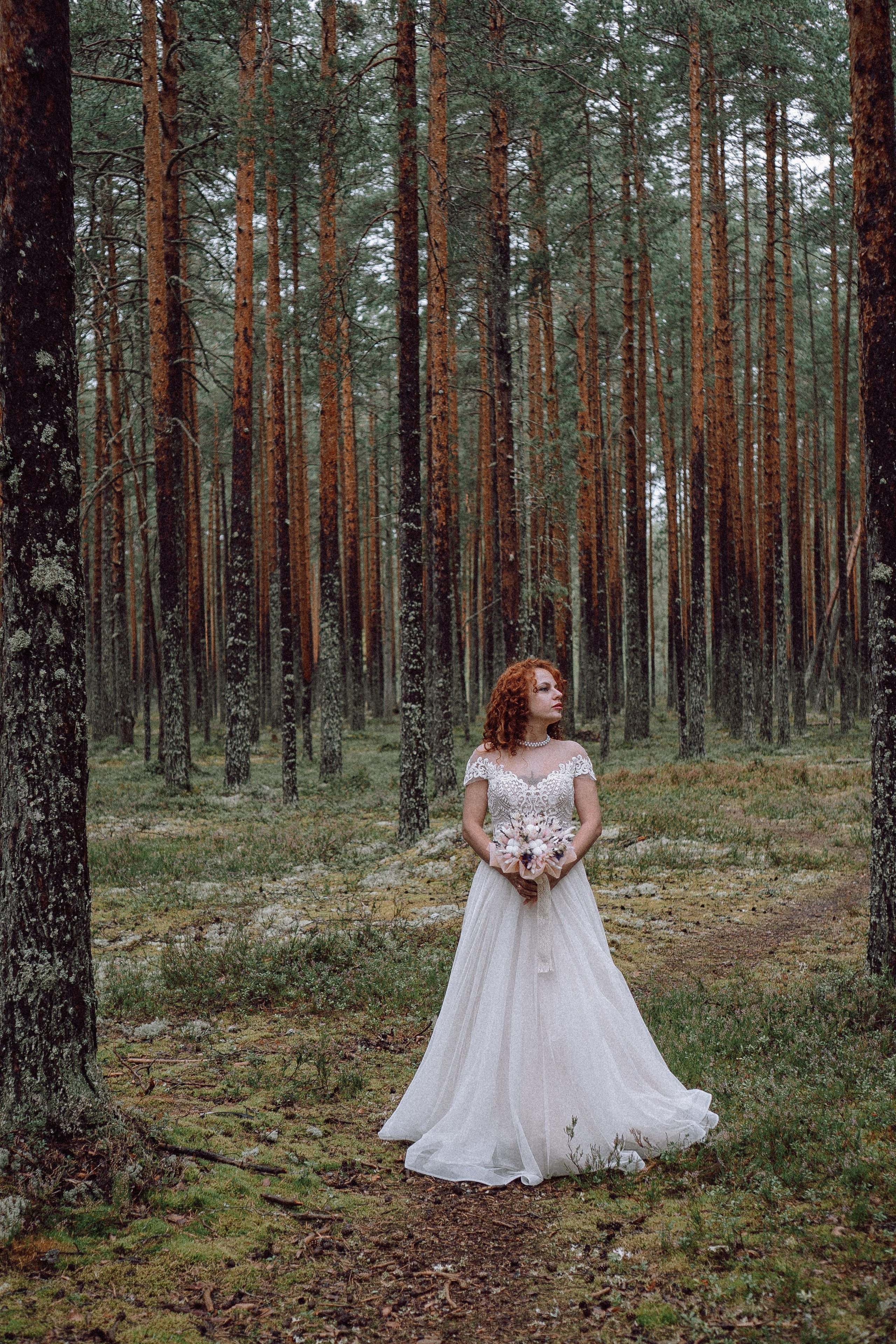 СВАДЕБНАЯ ФОТОСЕССИИЯ ПАРЫ В ГОРОДЕ ПРИОЗЕРСК В СОСНОВОМ ЛЕСУ И С ПИКАПОМ. Профессиональный фотограф, Санкт-Петербург — Виктория Богомолова