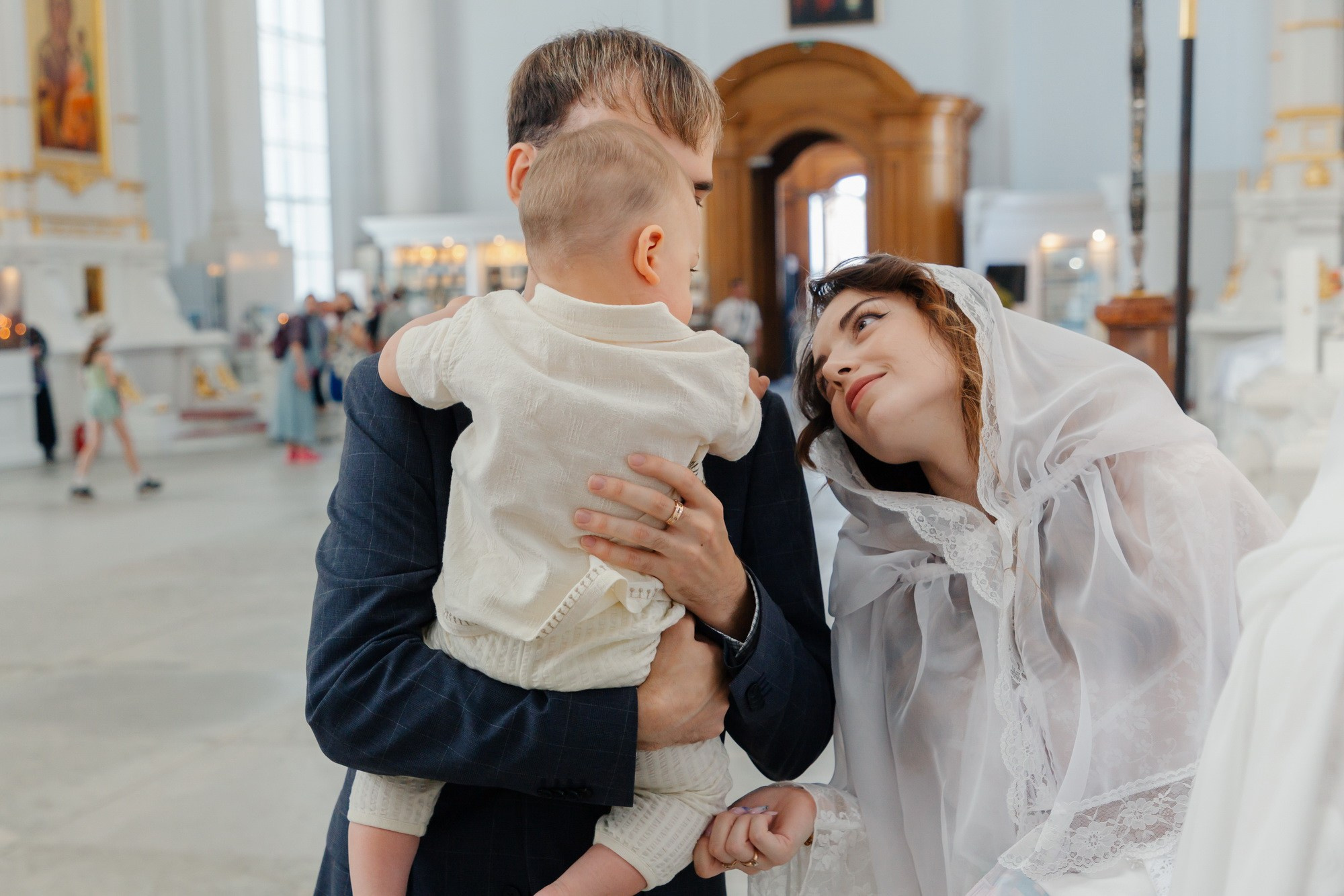 Крещение в Смольном соборе. Фотограф крещение венчание в Петербурге! Помогает подобрать храм и посоветовал душевного батюшку в СПб