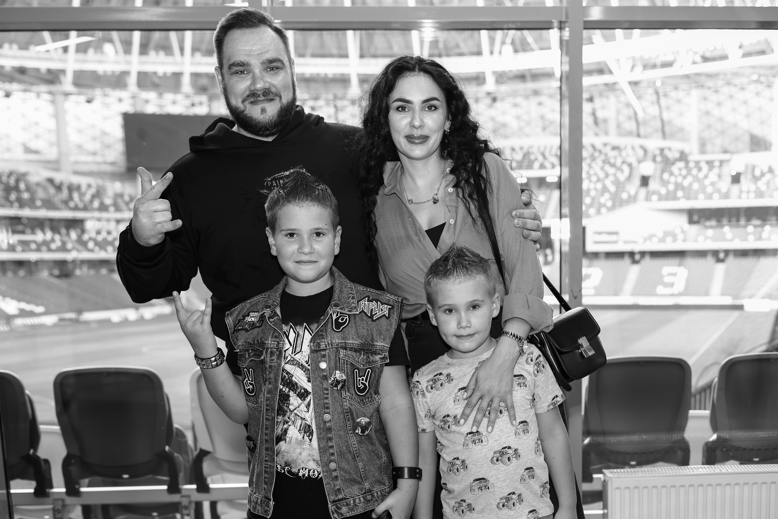 ВТБ Арена. Репортаж — за час до концерта Кипелова. Фотосессии в Москве и МО