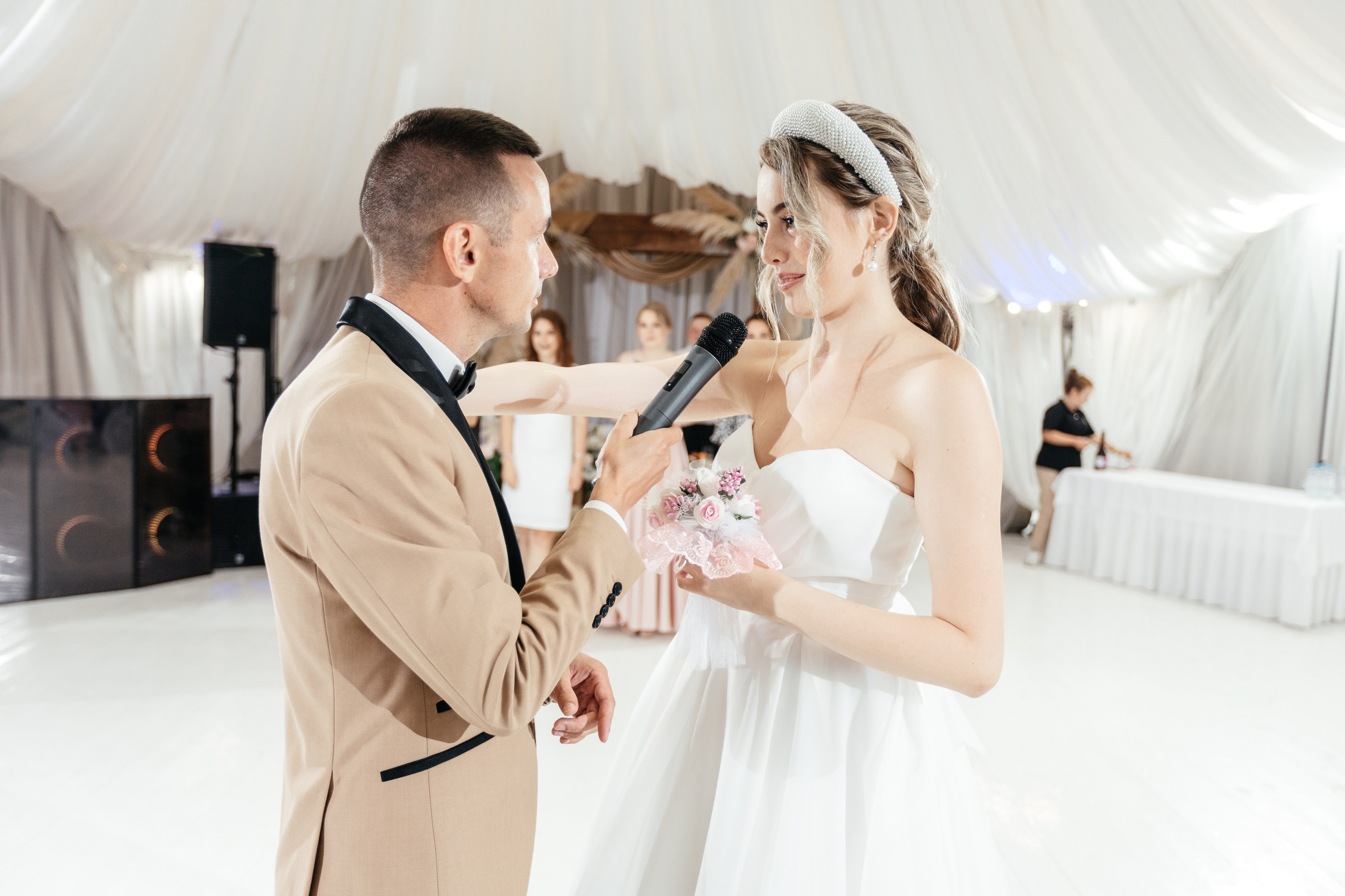 Свадебный фотограф Уфа — Руслан ГабдлисламовЖивые эмоции, красивые кадры, воспоминания на всю жизнь.Работаю по всей Республике Башкортоста. Свадебный фотограф Уфа Руслан Габдлисламов