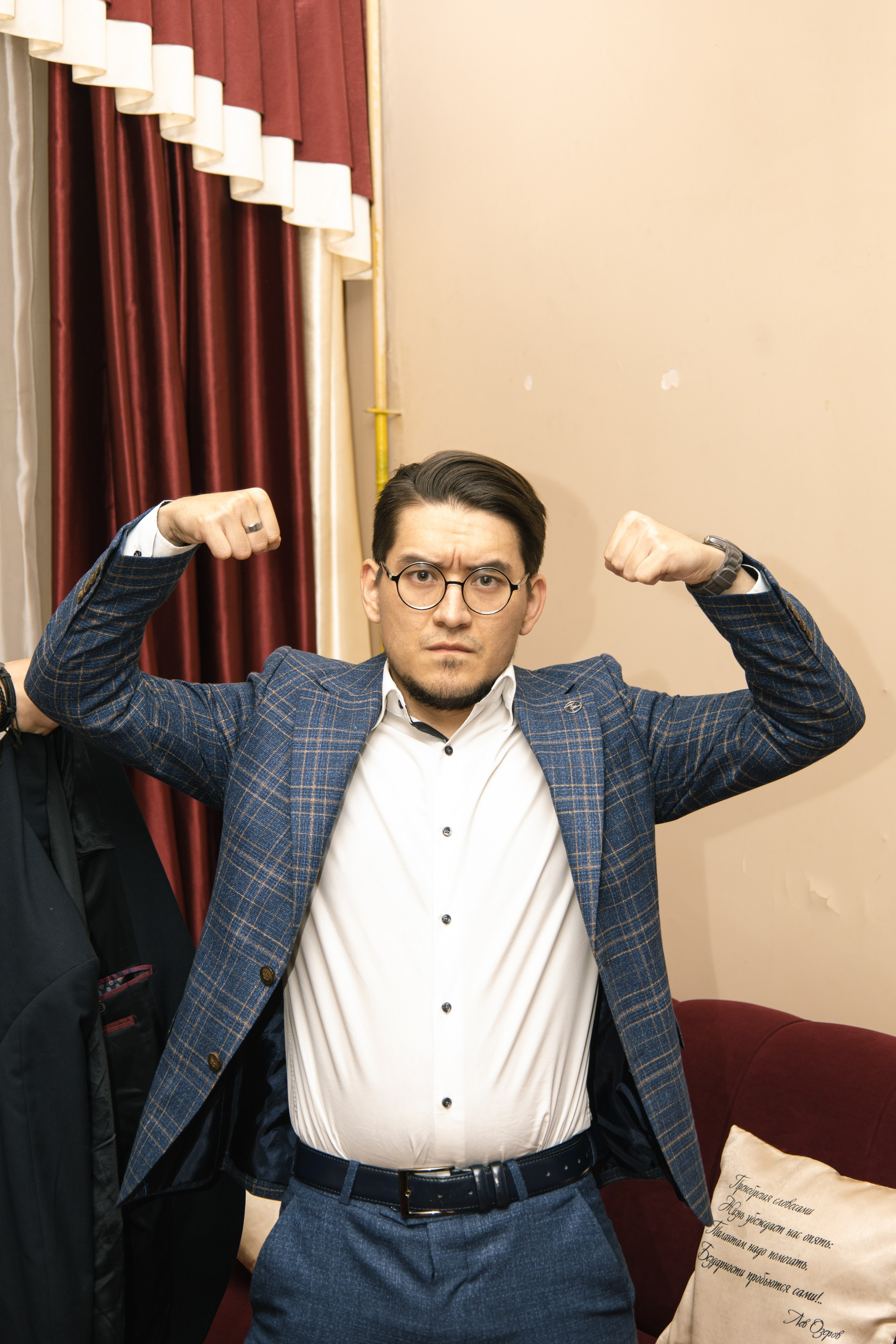 Лига Импровизаций Юг | ¼ финала. Фотограф твоих воспоминаний | Алексей Алексеев