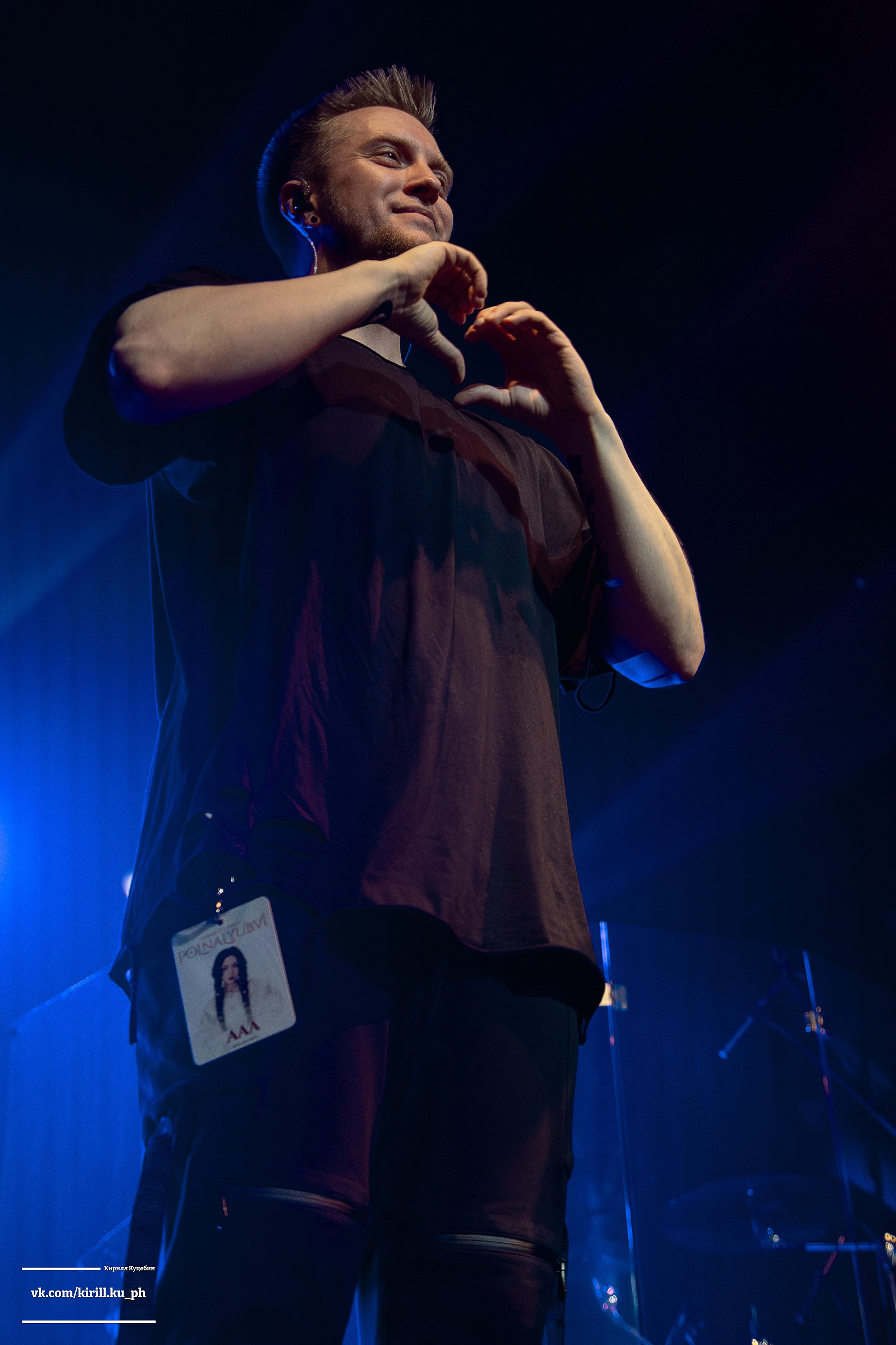 Концерт polnalyubvi в клубе Фабрика, Екатеринбург. Репортажный фотограф Екатеринбург | Яркий, качественный репортаж | Концерты, клубы, репортаж, праздники, корпоративы