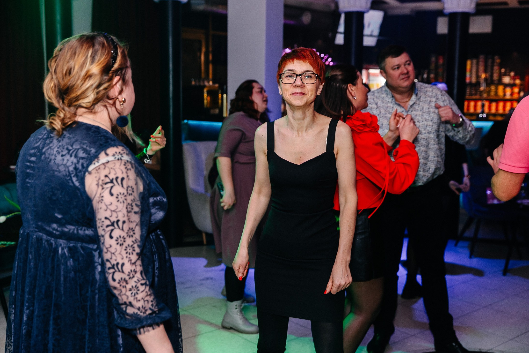 8 марта в лаунж-баре Major 2024. Свадебный, семейный и детский фотограф в Калининграде Елена Кравцова