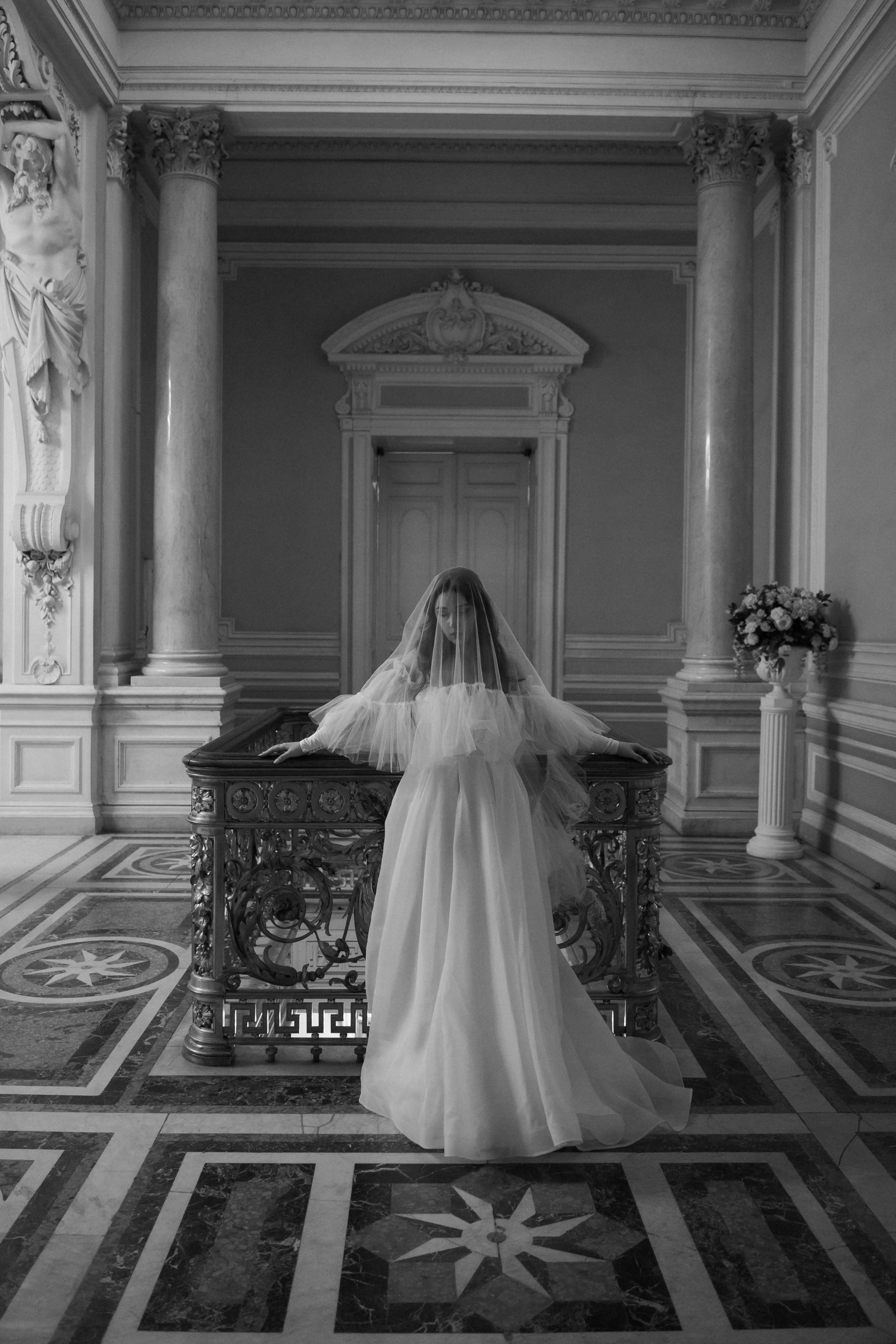 Любовь в 1-м Дворце Бракосочетания. Фотограф в Санкт-Петербурге — Лучина Екатерина