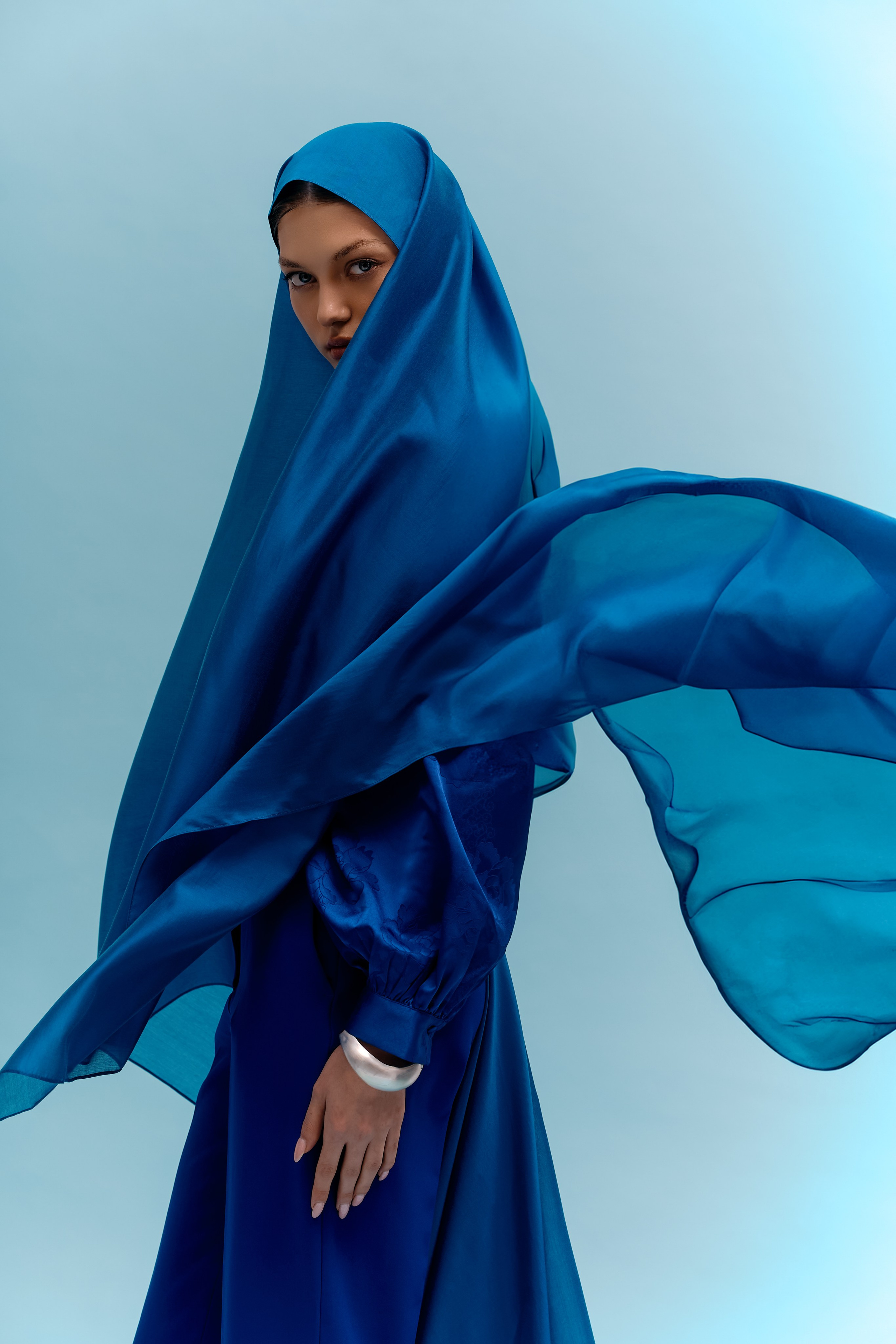 VIVI. Photographer / Creative Director Nuri Duisepa