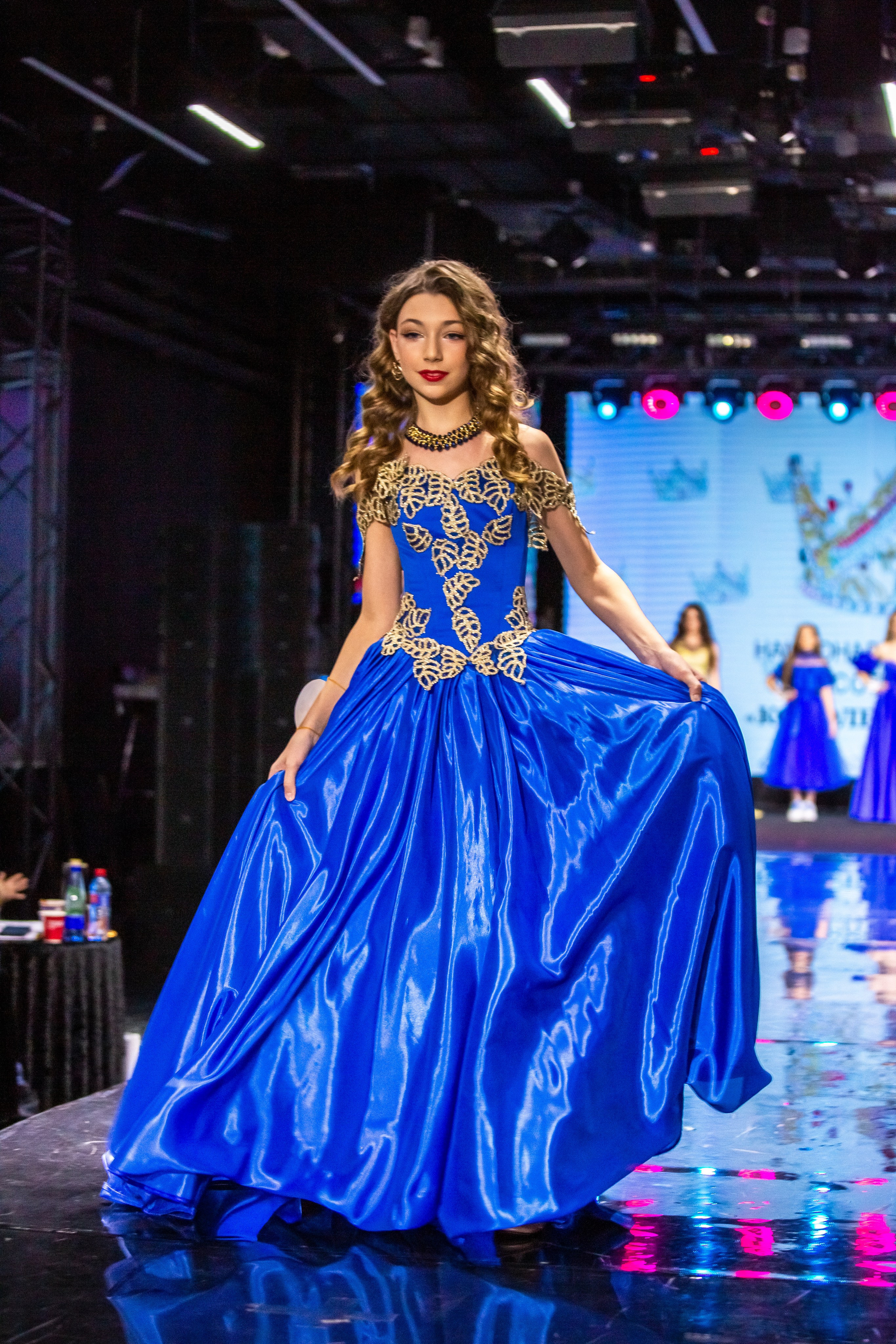 Юная королева Москвы 2024. Репортажный, семейный, свадебный, портретный фотограф