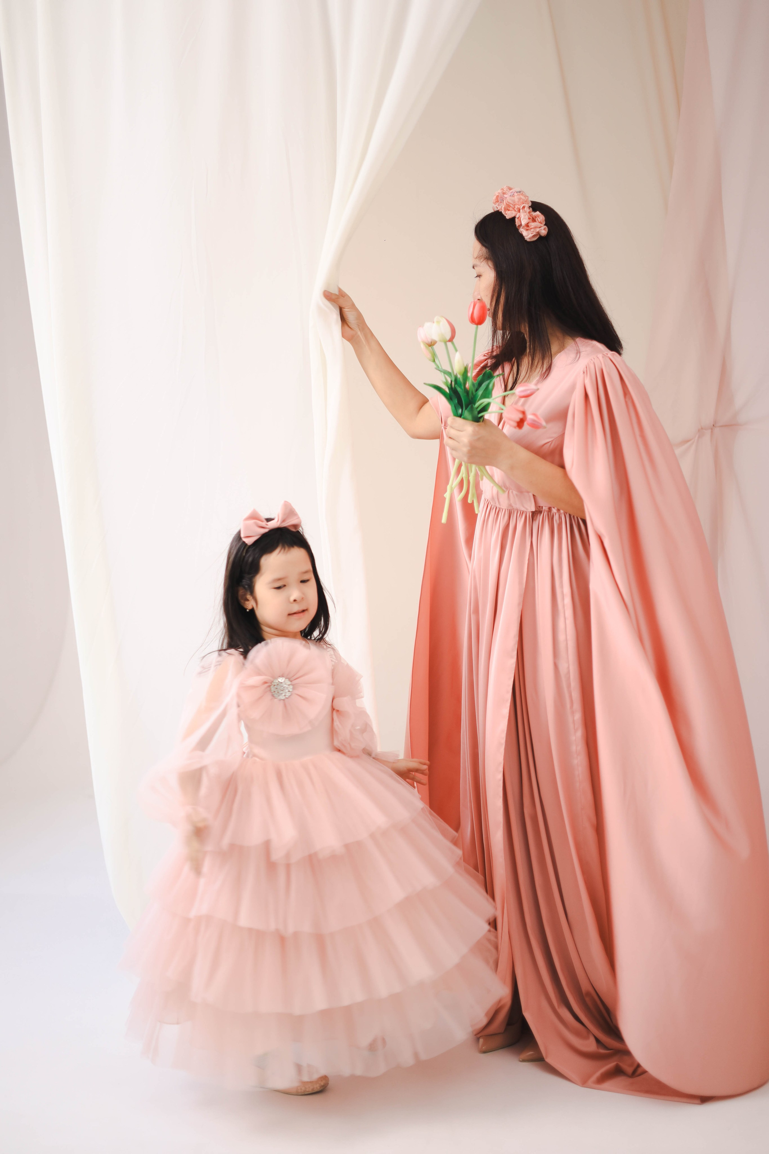 Детская семейная фотосессия в Алматы — профессиональный детский фотограф. Фотограф Алматы