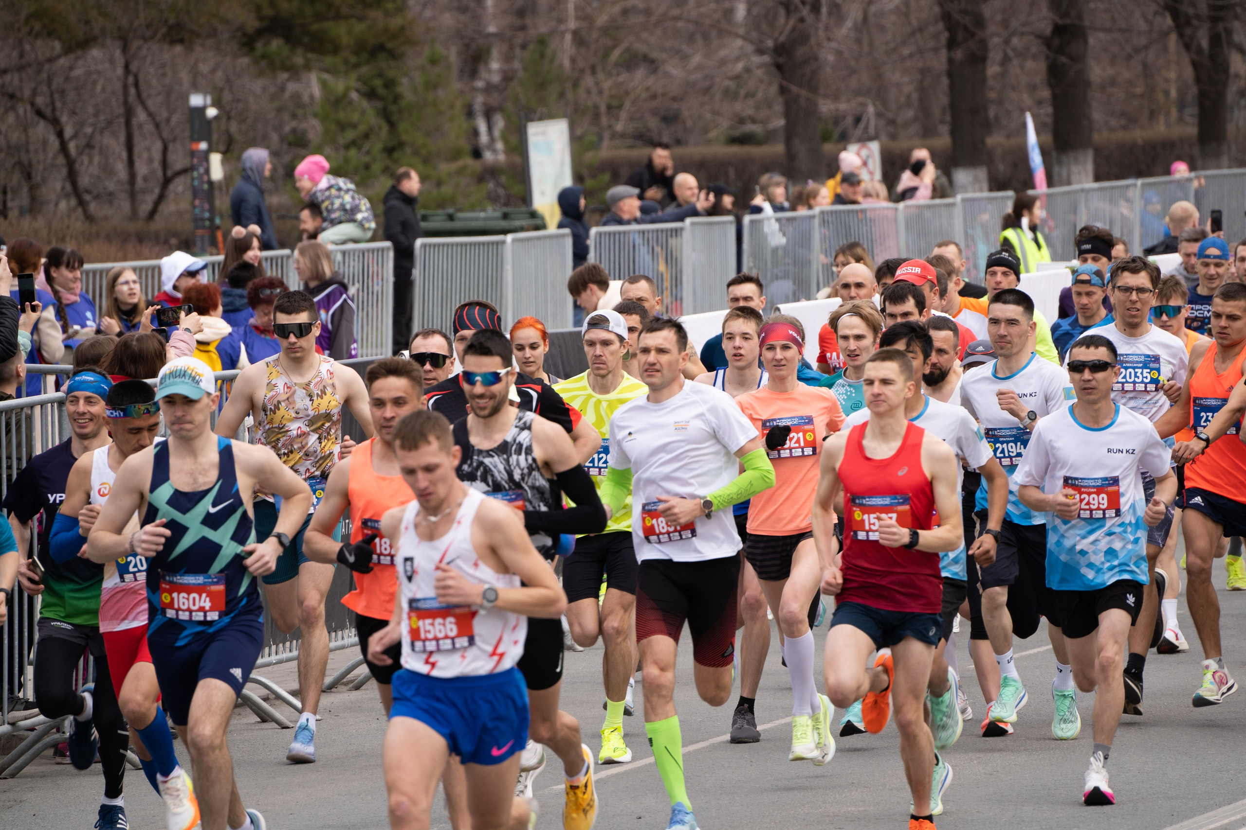 Самарский Космический Полумарафон 2024. Фотограф в Самаре Иван Булатов