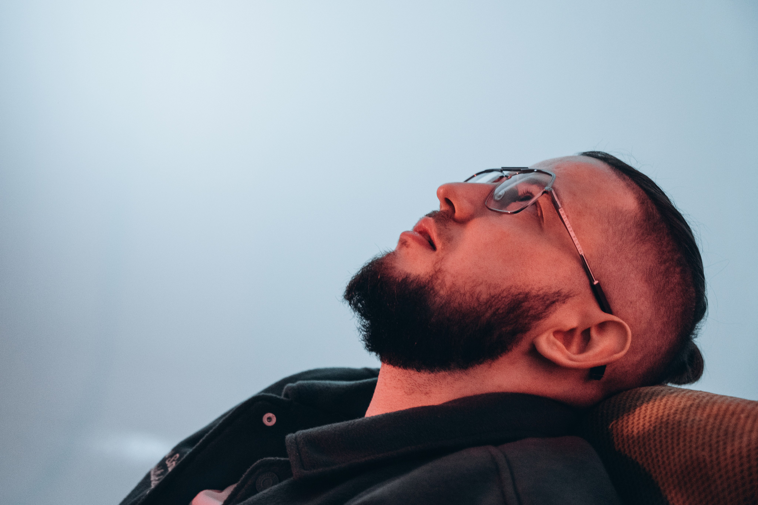 Студийная с цветным светом. Фотограф в Иркутске Анна Мирошникова