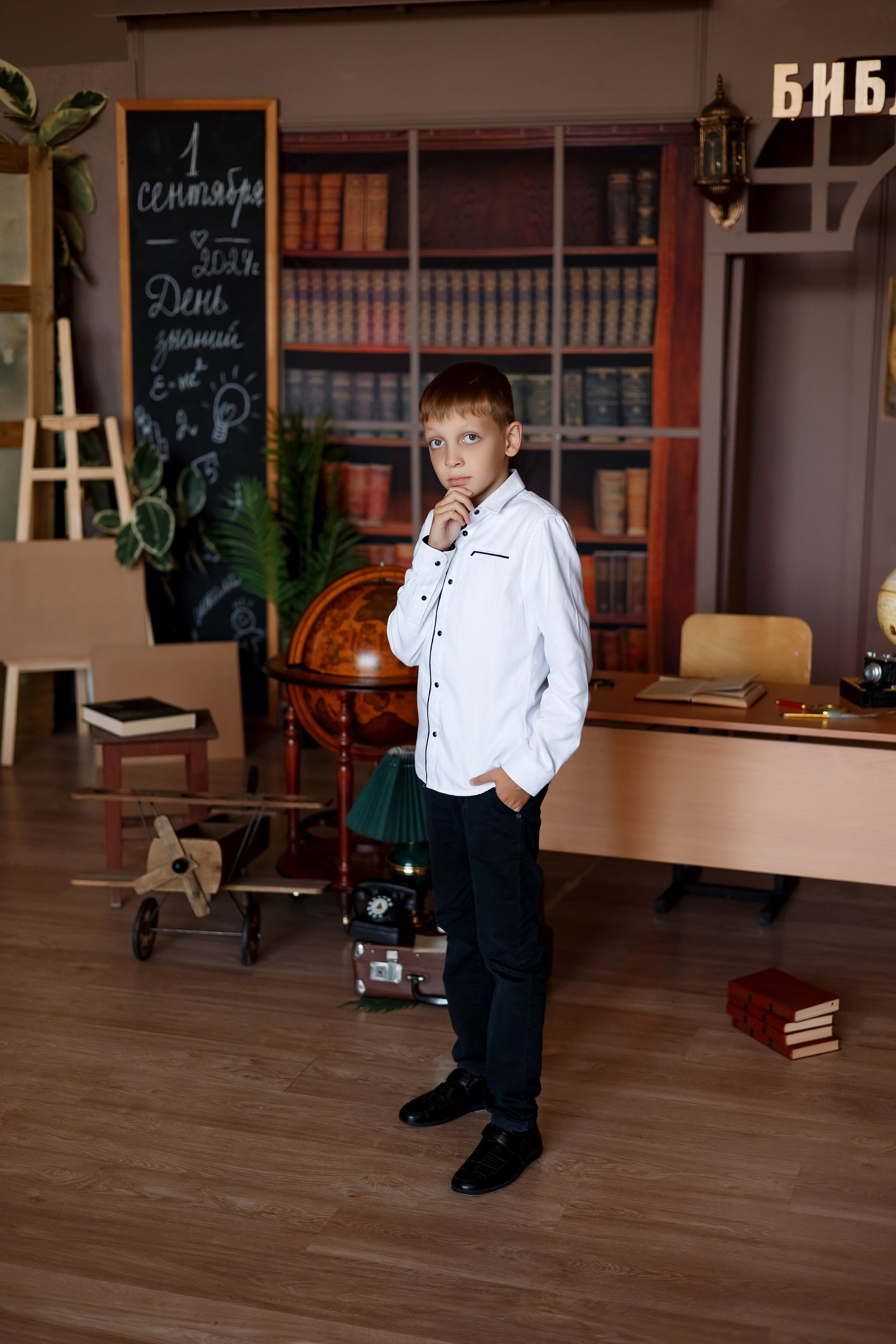 4 класс фотосессия в фотостудии. Фотограф Любовь Корниенко, Примоский край